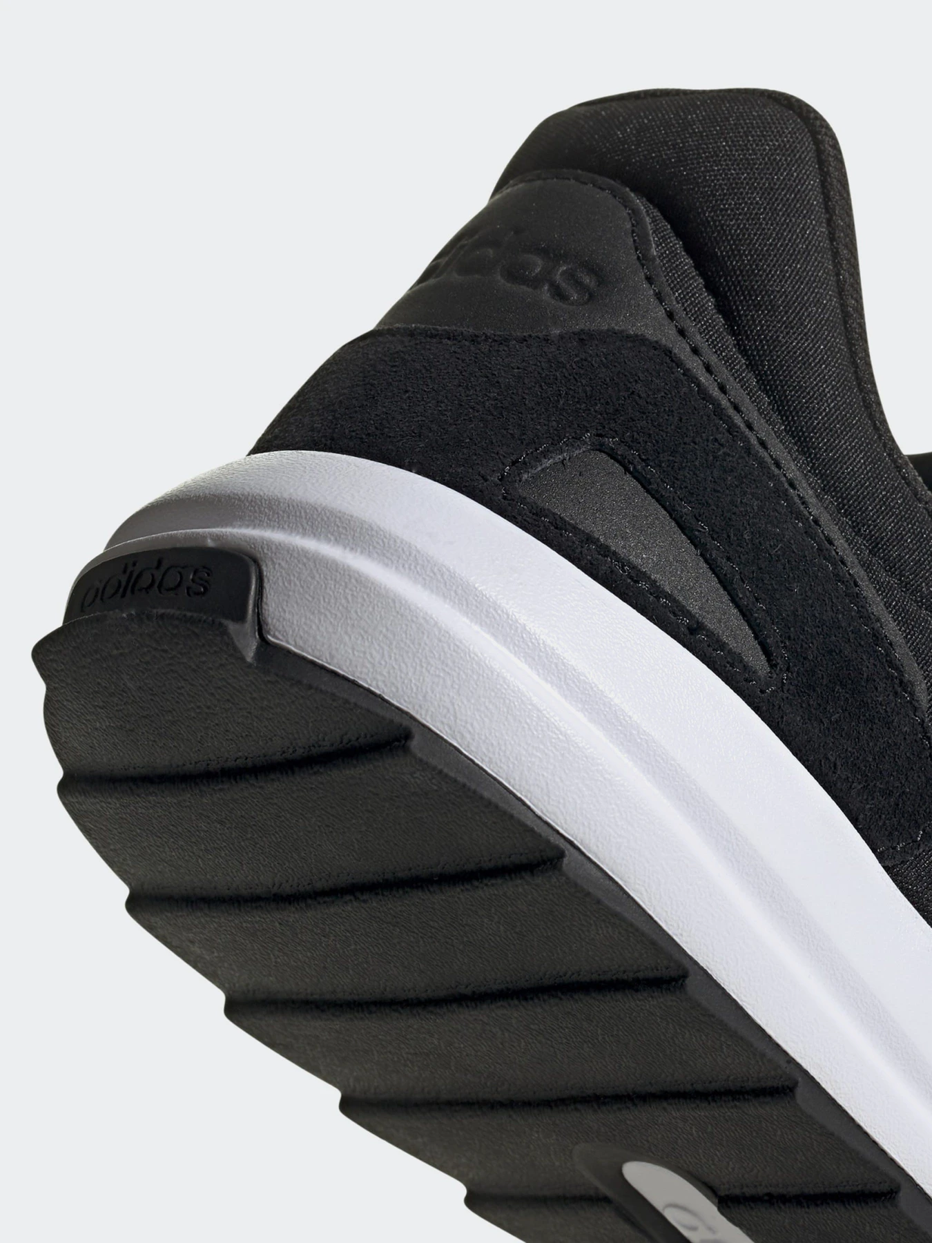 Кросівки Adidas RETRORUNNER модель FV7034 Фото