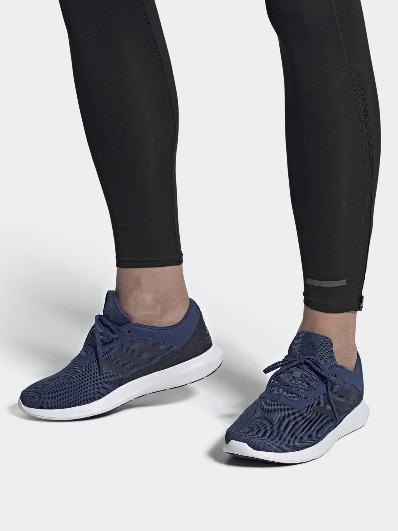Кроссовки Adidas Coreracer Performance модель FX3594 Кроссовки Adidas Coreracer Performance модель FX3594 Фото