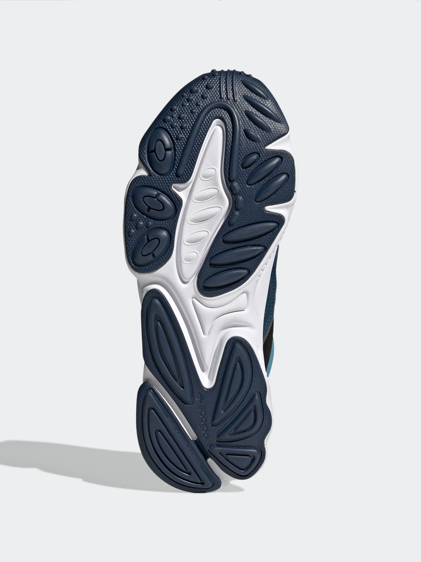 Кроссовки Adidas OZWEEGO модель FX6057 Фото