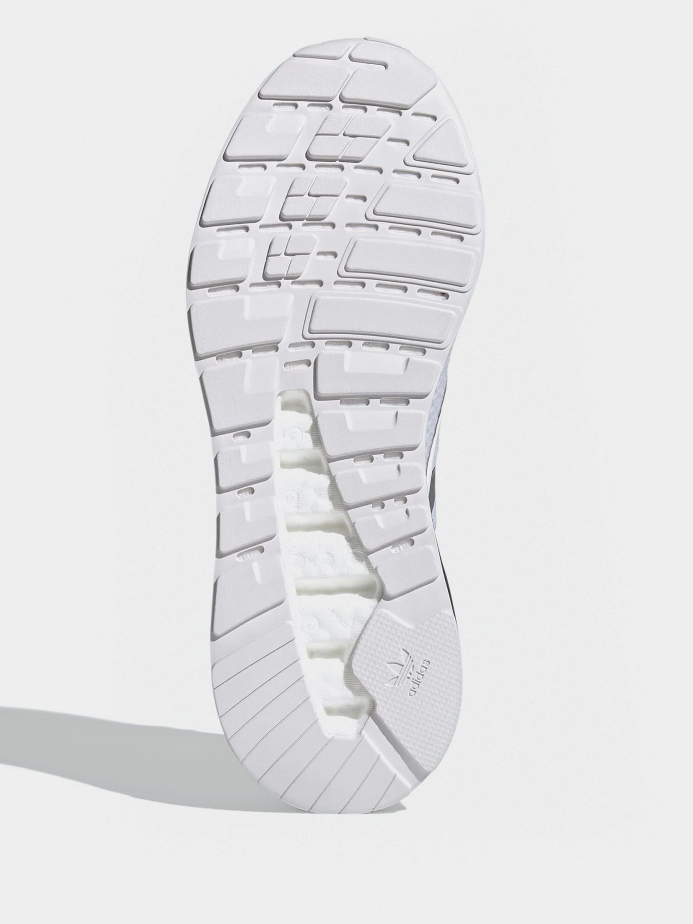 Кроссовки Adidas ZX 2K Boost модель FX7030 Кроссовки Adidas ZX 2K Boost модель FX7030 Фото