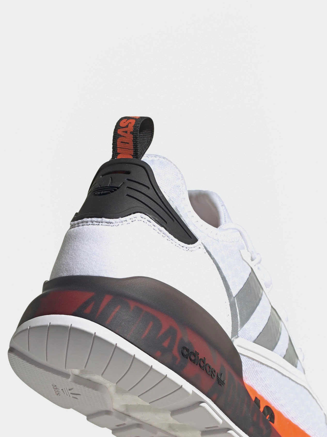 Кроссовки Adidas ZX 2K Boost модель FX7030 Кроссовки Adidas ZX 2K Boost модель FX7030 Фото