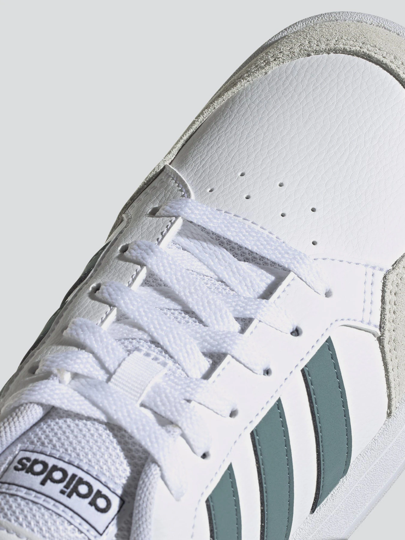 Кроссовки Adidas BREAKNET модель FZ1839 Кроссовки Adidas BREAKNET модель FZ1839 Фото