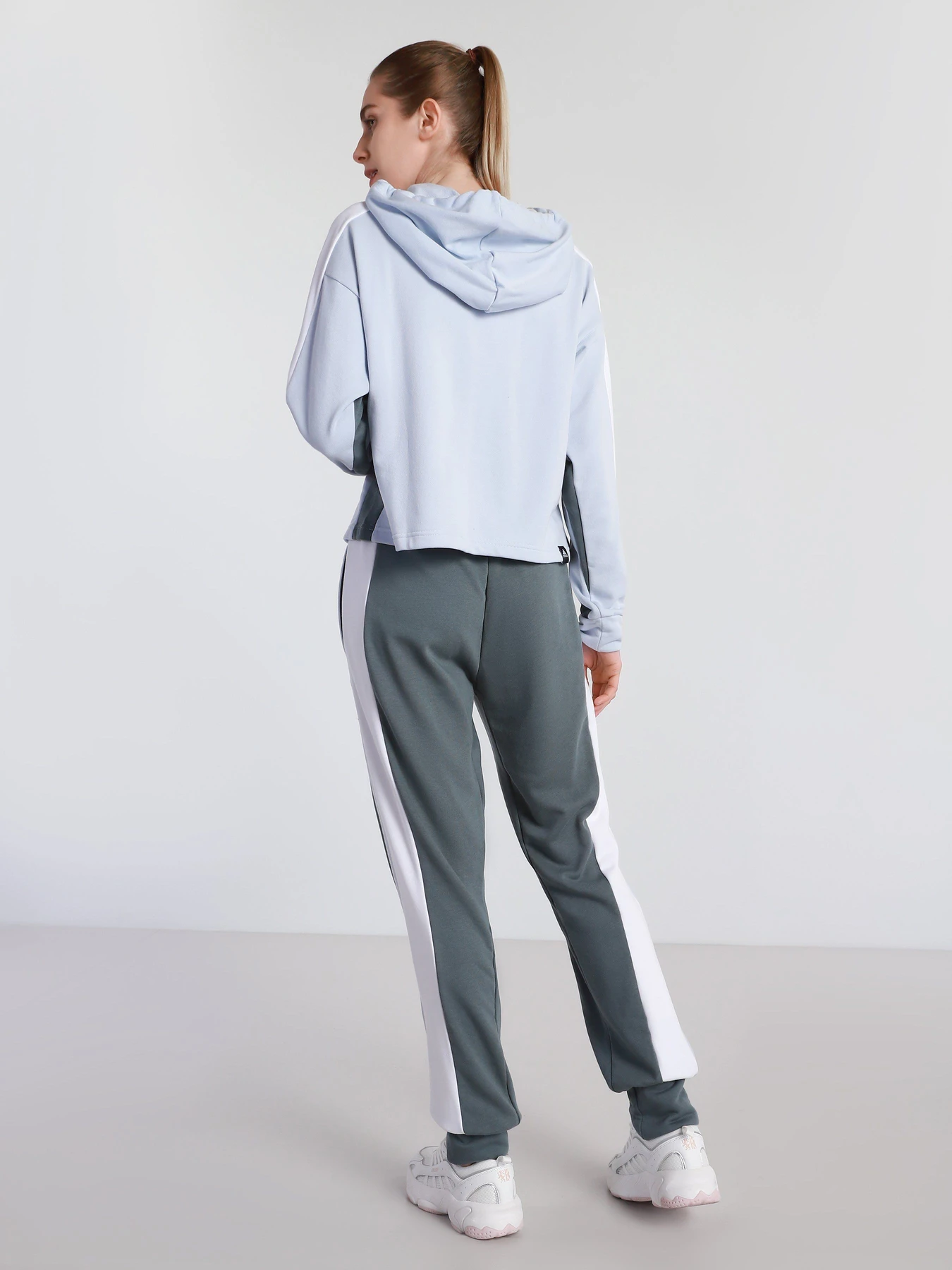 Костюми Adidas модель GL9484 Фото