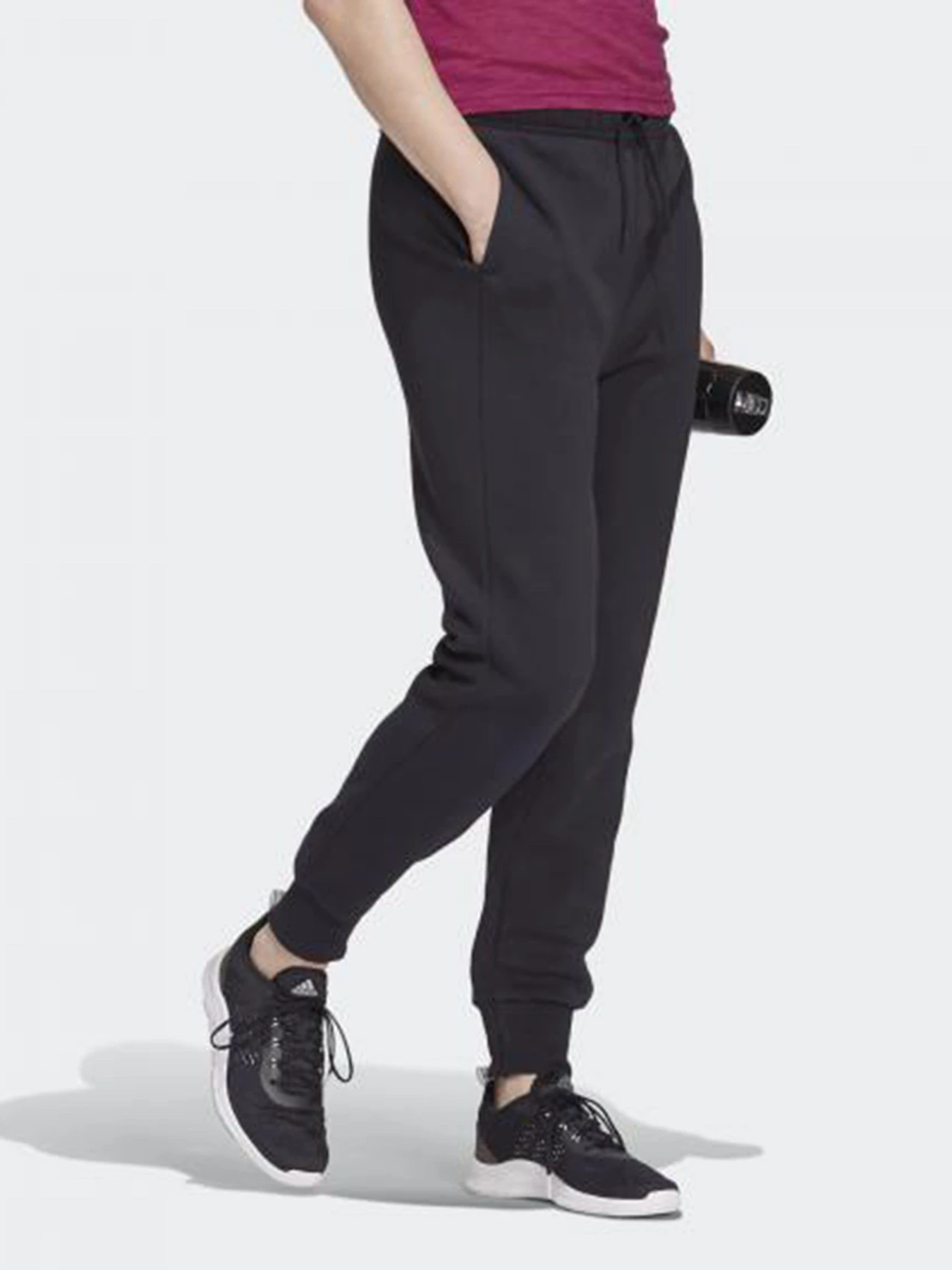 Брюки Adidas STACKED LOGO модель GC6923 Брюки Adidas STACKED LOGO модель GC6923 Фото