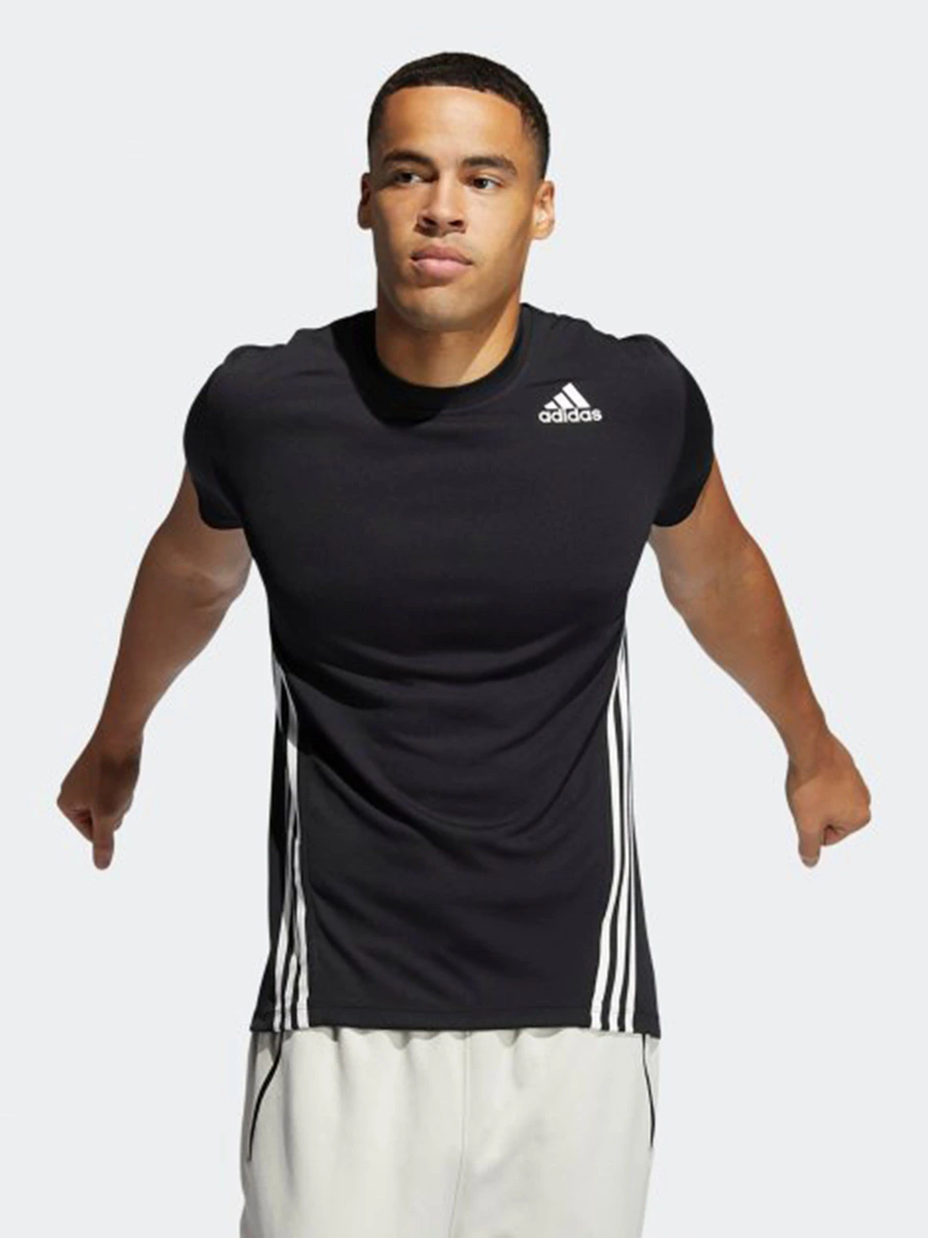 Футболки і поло Adidas AEROREADY 3-STRIPES модель GM0655 Футболки і поло Adidas AEROREADY 3-STRIPES модель GM0655 Фото