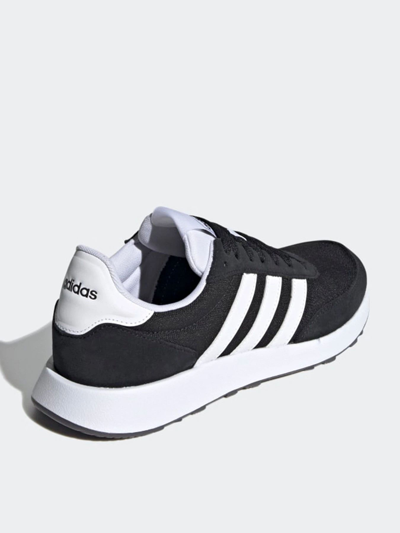 Кроссовки Adidas RUN 60S 2.0 модель FZ0958 Кроссовки Adidas RUN 60S 2.0 модель FZ0958 Фото