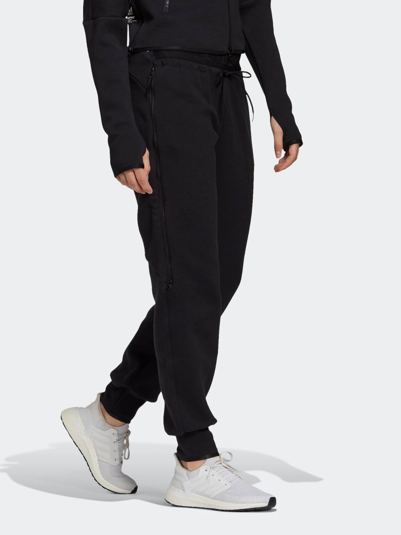Брюки Adidas Z.N.E. модель GM3282 Брюки Adidas Z.N.E. модель GM3282 Фото