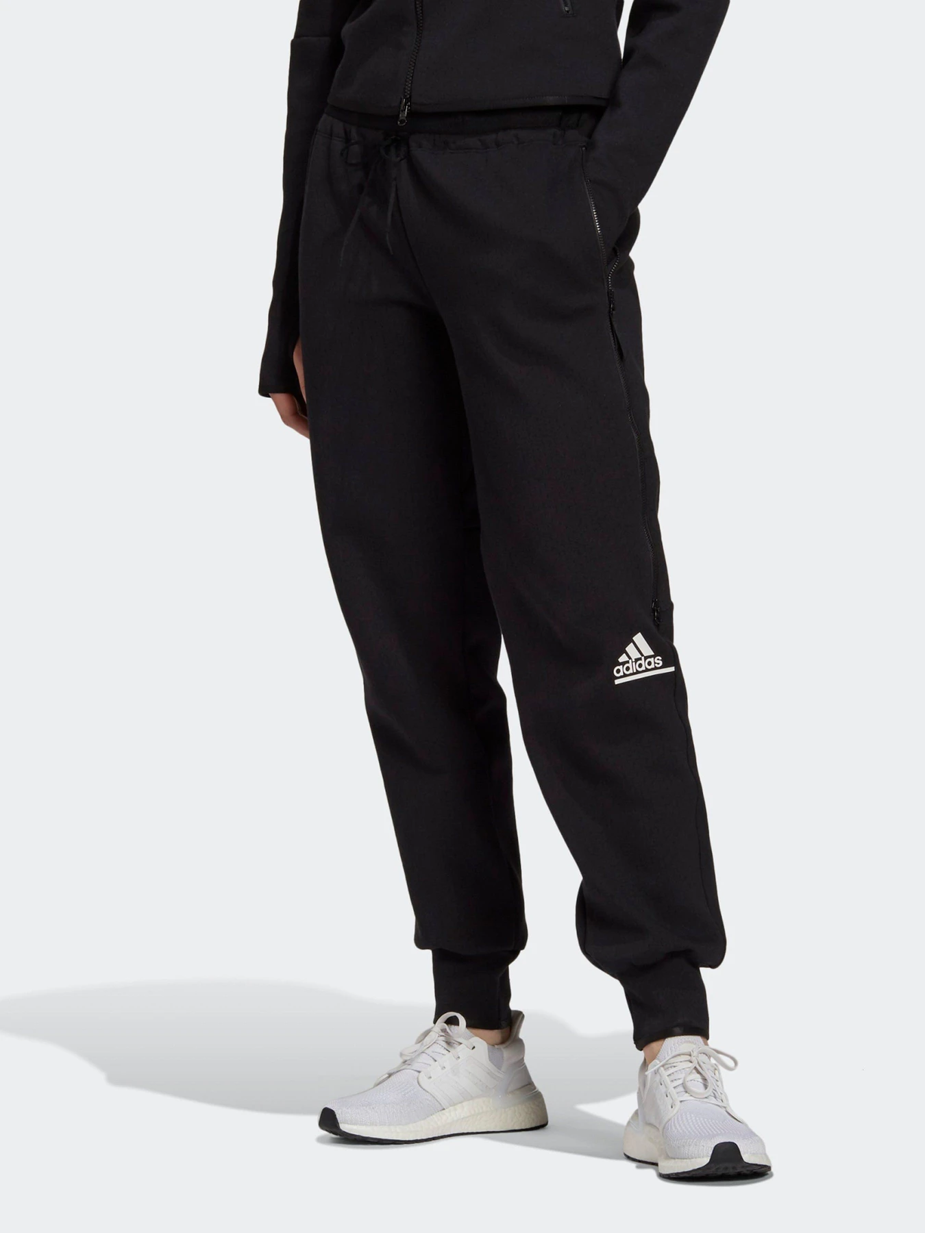 Брюки Adidas Z.N.E. модель GM3282 Брюки Adidas Z.N.E. модель GM3282 Фото