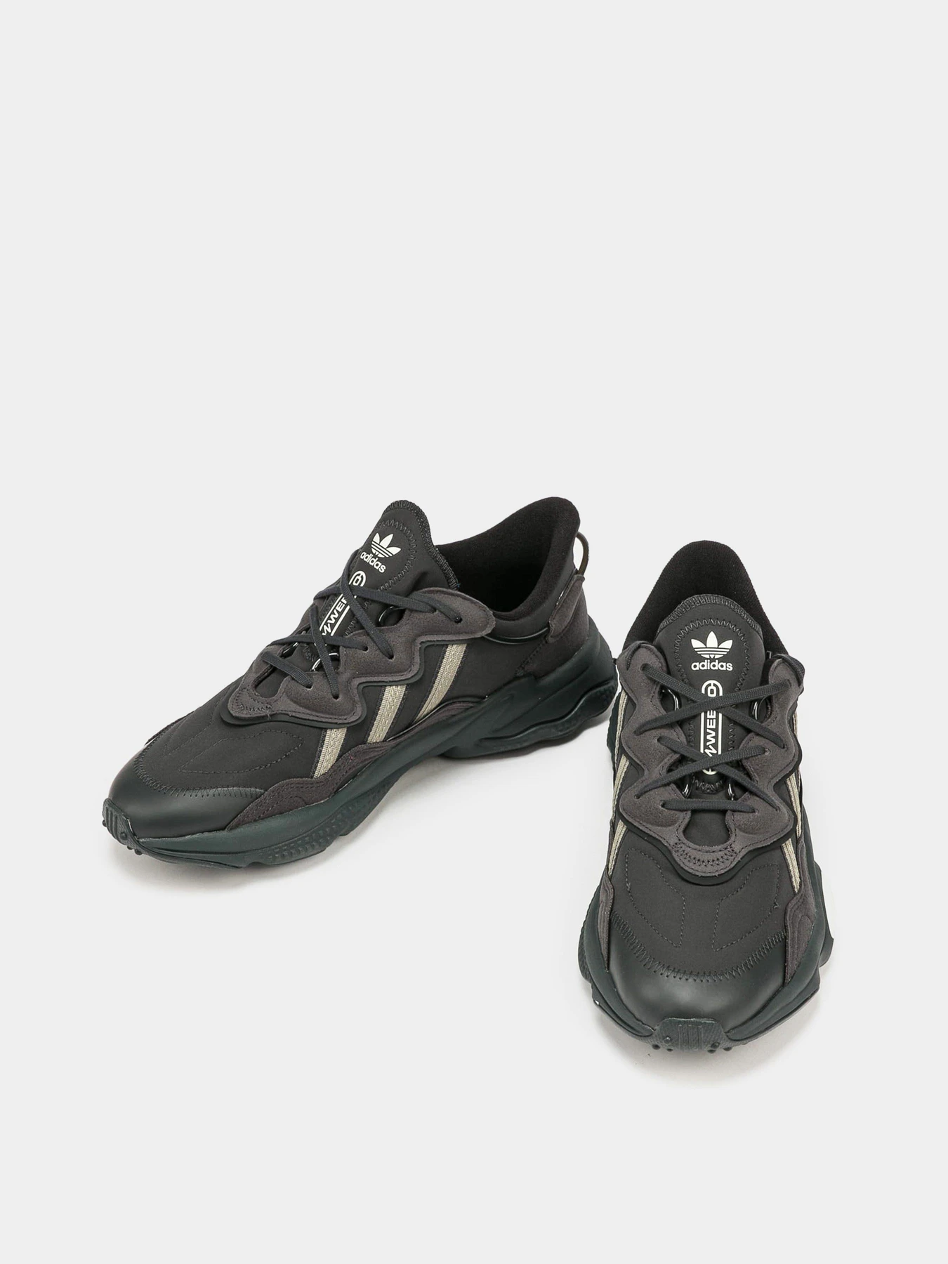 Кроссовки Adidas OZWEEGO Originals модель H04240 Кроссовки Adidas OZWEEGO Originals модель H04240 Фото