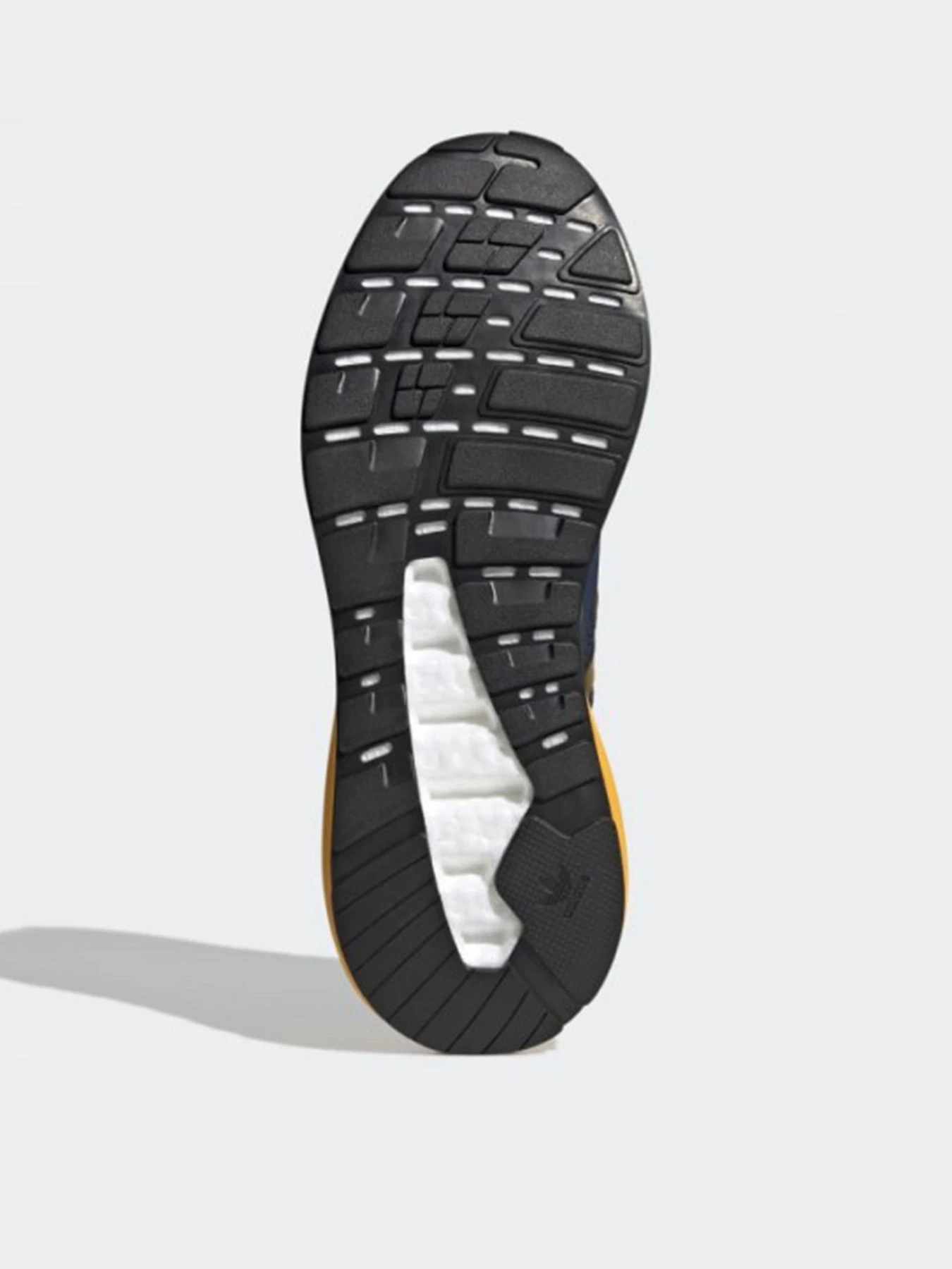 Кросівки Adidas ZX 2K BOOST 2.0 модель GZ7733 Кросівки Adidas ZX 2K BOOST 2.0 модель GZ7733 Фото