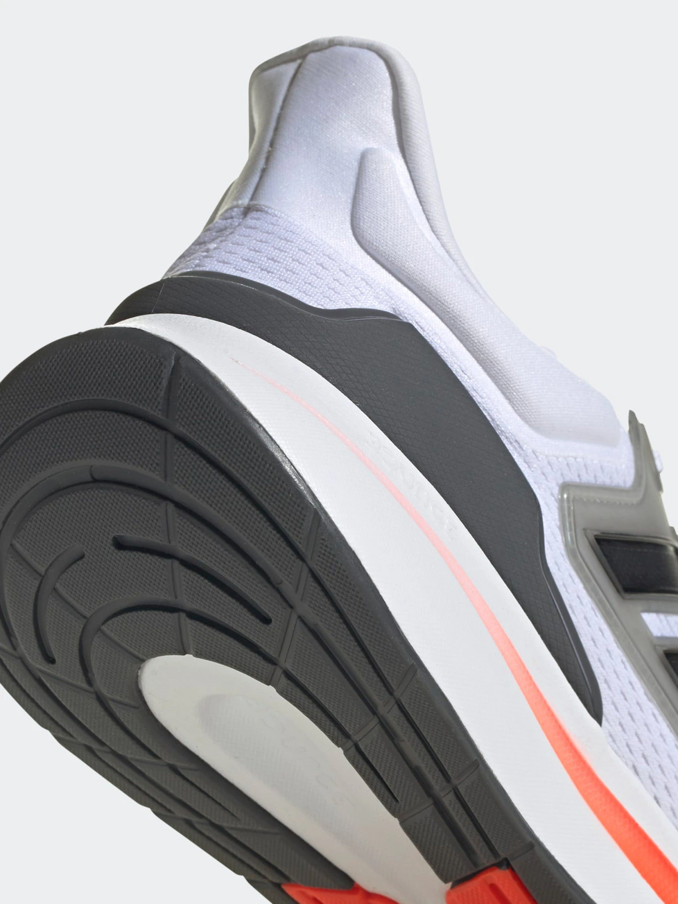 Кроссовки Adidas EQ21 модель H00511 Кроссовки Adidas EQ21 модель H00511 Фото