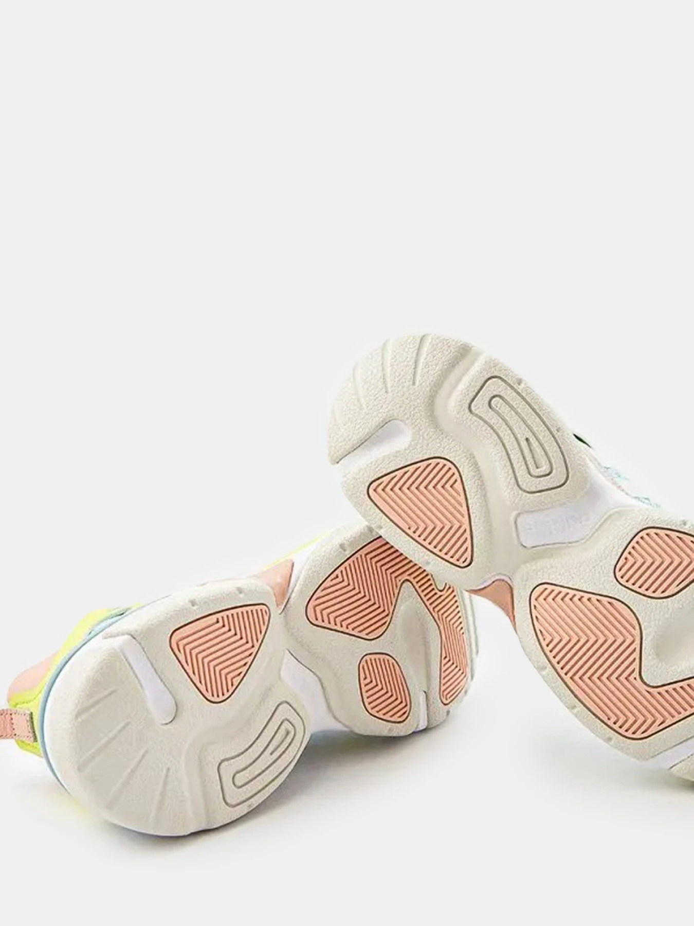 Кроссовки Adidas Boujirun модель GY7625 Кроссовки Adidas Boujirun модель GY7625 Фото