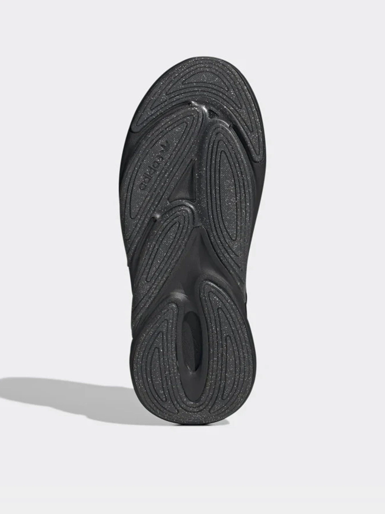 Кросівки Adidas Ozelia модель H04268 Кросівки Adidas Ozelia модель H04268 Фото