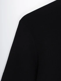 Светри та кардигани COS модель 0225128_чорний Фото