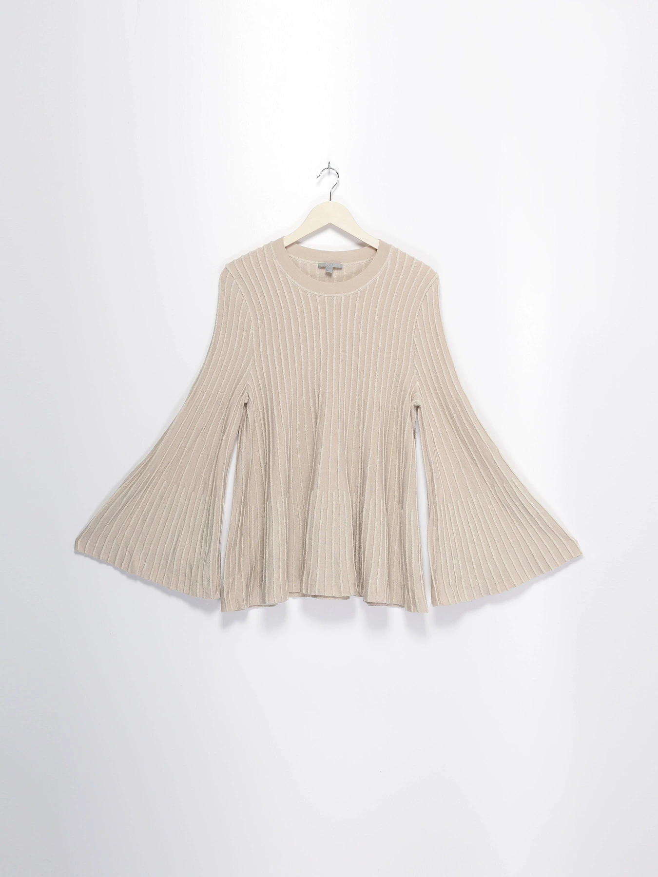 Светри та кардигани COS модель 0581093_с.бежевий Светри та кардигани COS модель 0581093_с.бежевий Фото