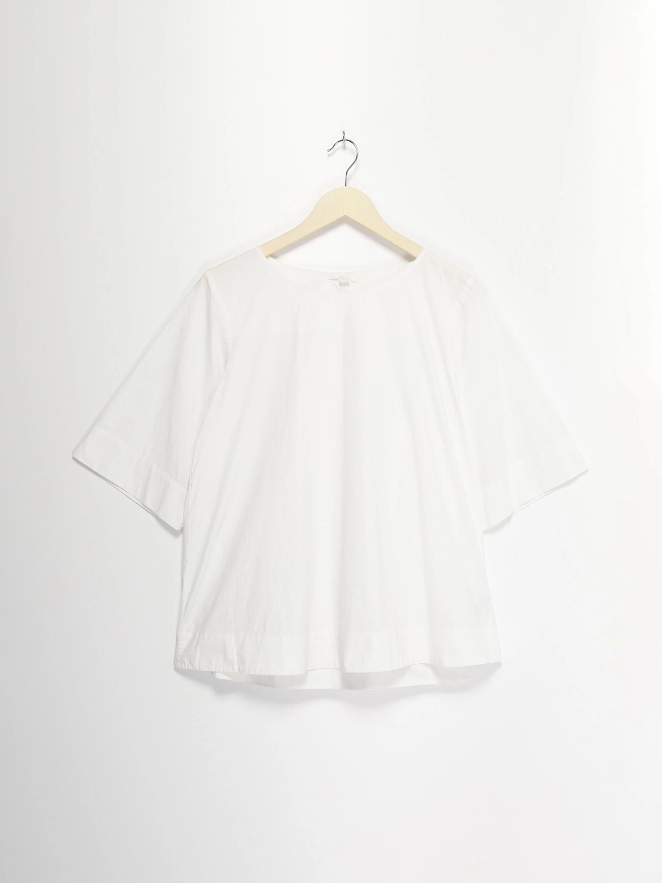 Сорочки COS модель 0784462_білий Сорочки COS модель 0784462_білий Фото