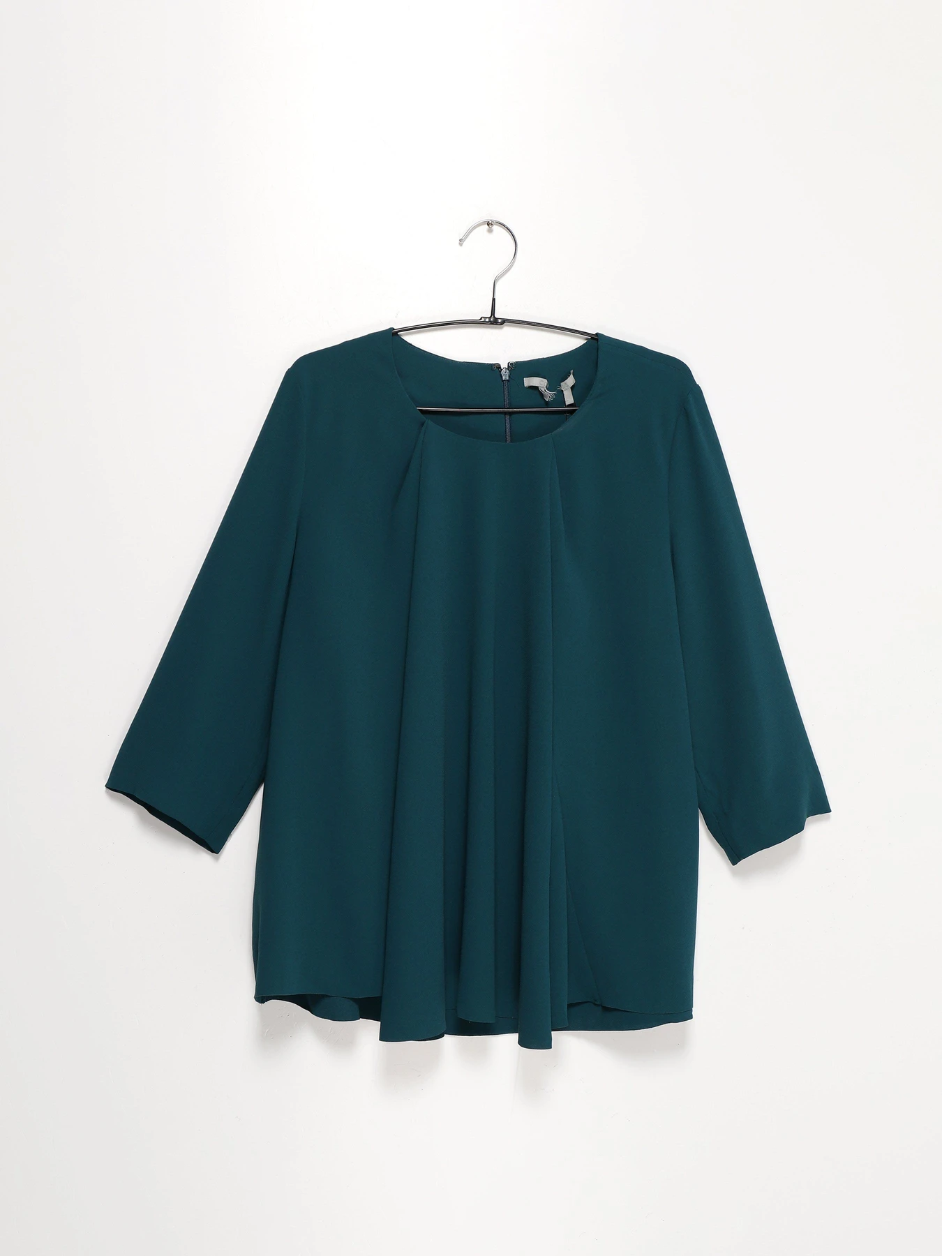 Сорочки COS модель 0346210_зелений Фото