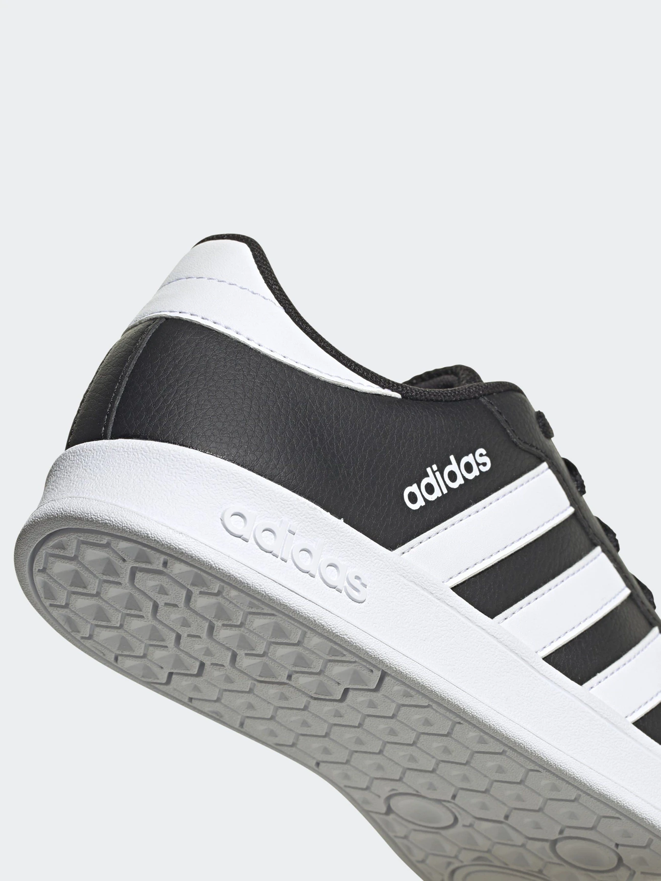 Кеды Adidas Breaknet Sportswear модель FY9507 Кеды Adidas Breaknet Sportswear модель FY9507 Фото