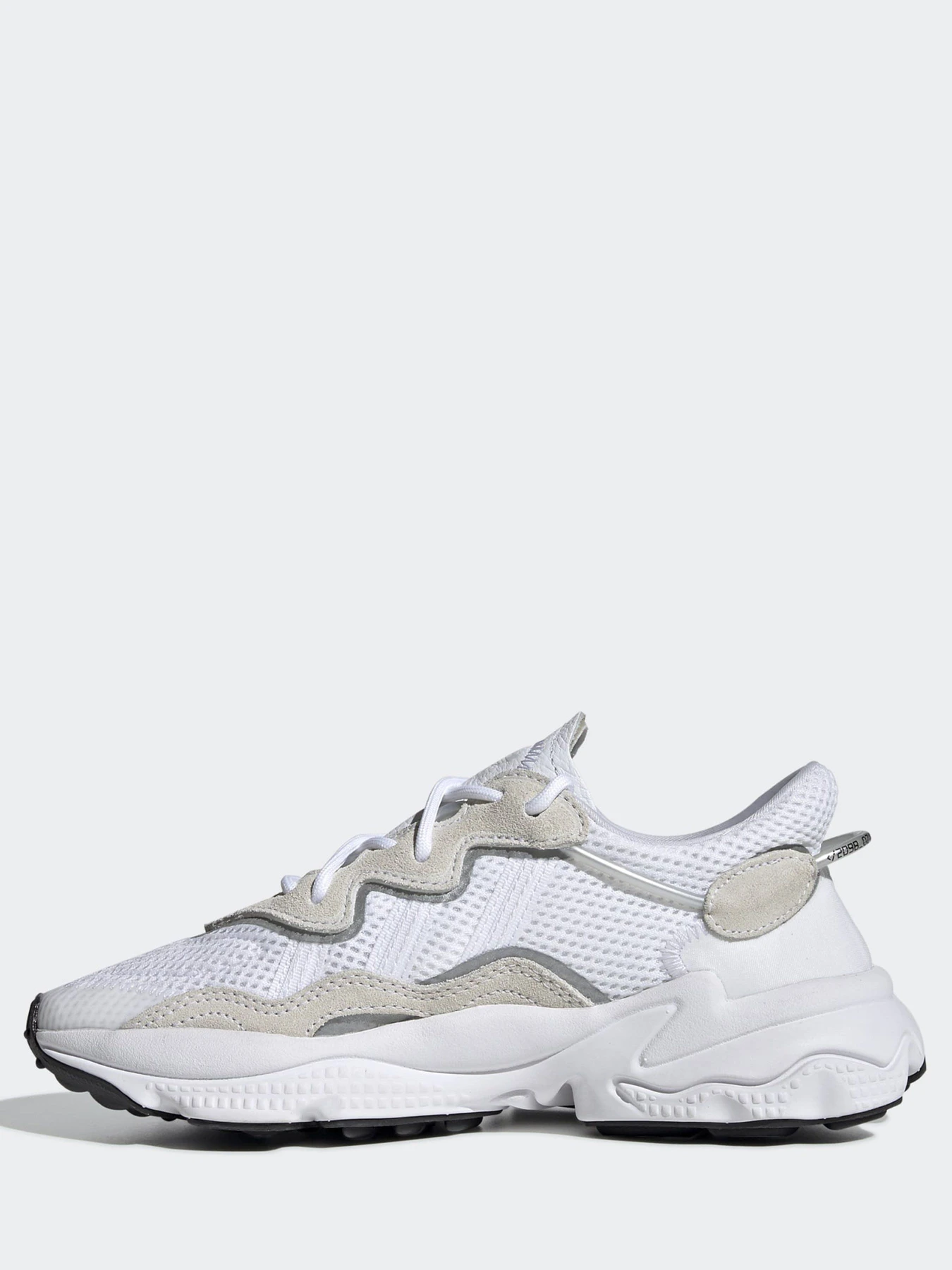 Кроссовки Adidas OZWEEGO модель EE7773 Кроссовки Adidas OZWEEGO модель EE7773 Фото