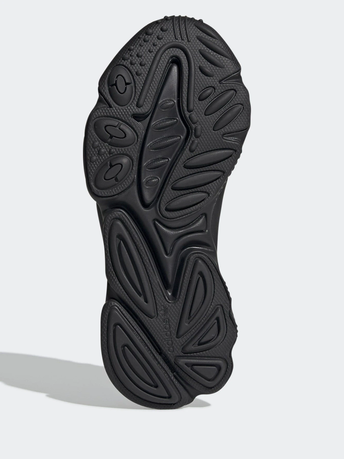 Кроссовки Adidas OZWEEGO модель EE7775 Кроссовки Adidas OZWEEGO модель EE7775 Фото