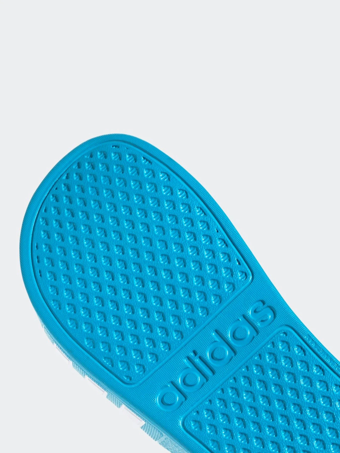 Шлёпанцы Adidas ADILETTE AQUA модель FY8071 Шлёпанцы Adidas ADILETTE AQUA модель FY8071 Фото