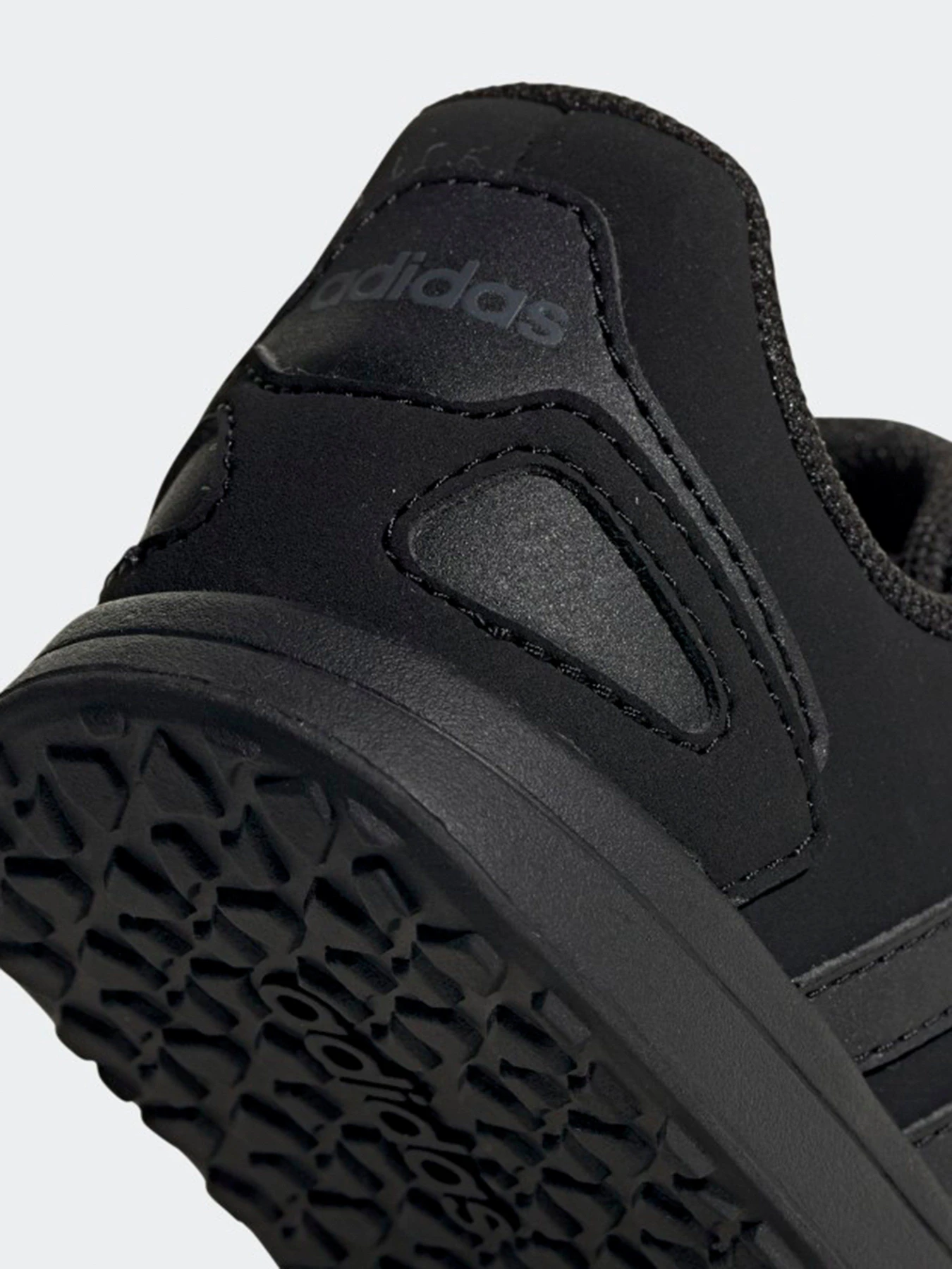 Кроссовки Adidas Vs Switch 3 модель FW9312 Фото