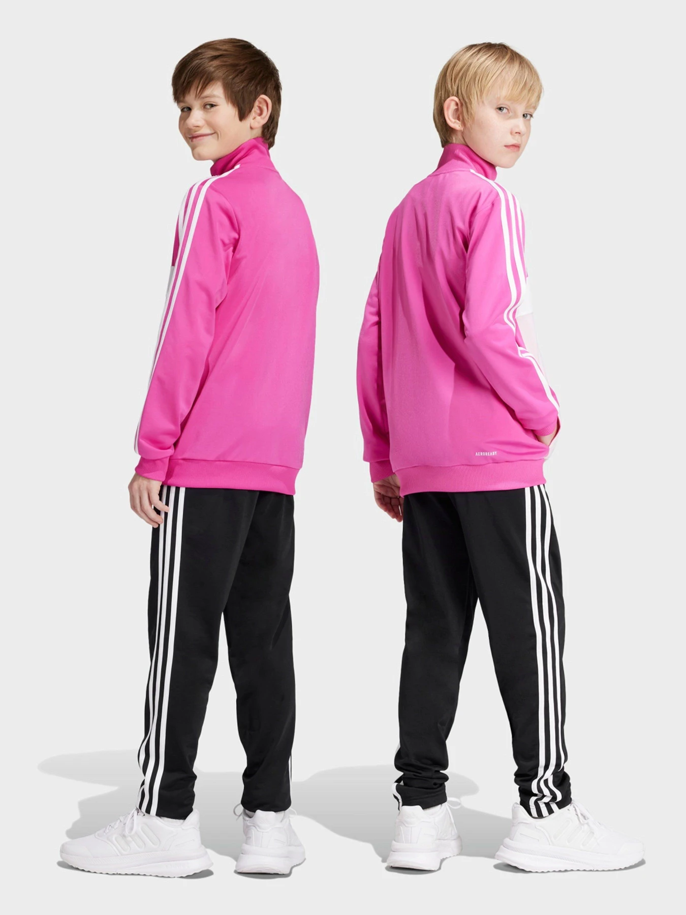 Костюмы Adidas ESSENTIALS 3-STRIPES TIBERIO S модель IS2535 Костюмы Adidas ESSENTIALS 3-STRIPES TIBERIO S модель IS2535 Фото