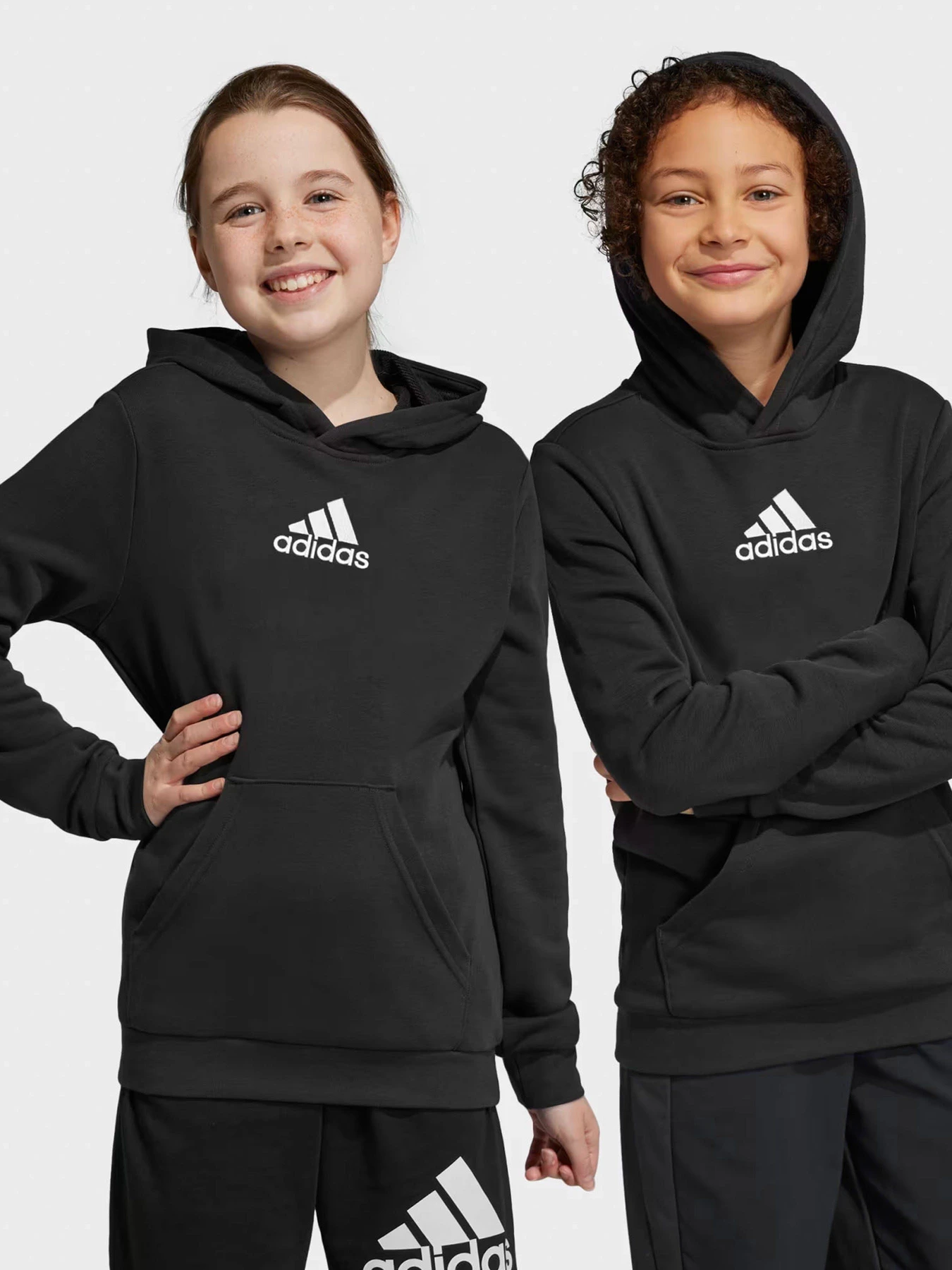 Худі та світшоти Adidas BRAND LOVE ALLOVER PRINT модель HR6349 Фото