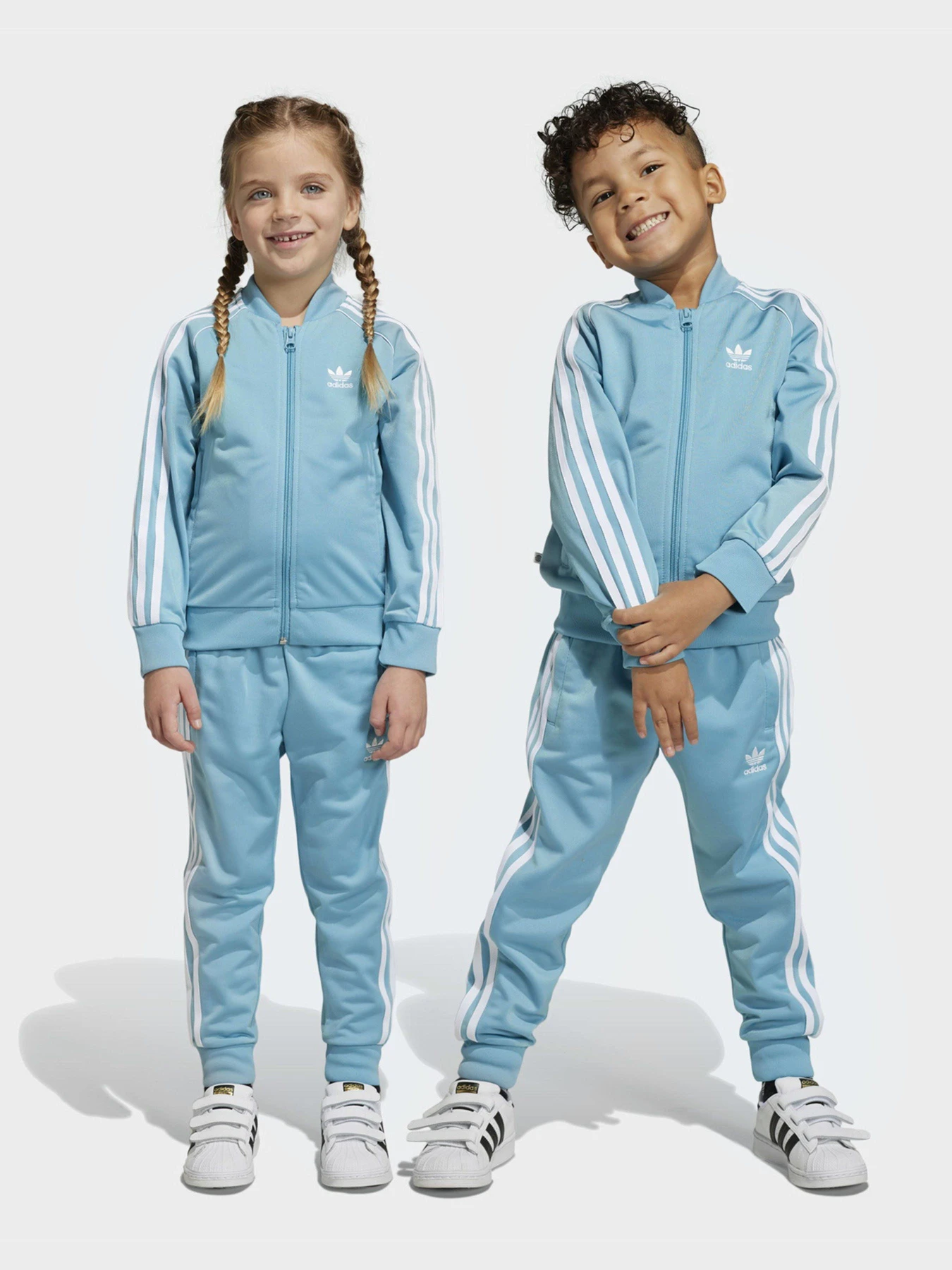 Костюмы Adidas ADICOLOR SST ORIGINALS модель IC9186 Костюмы Adidas ADICOLOR SST ORIGINALS модель IC9186 Фото