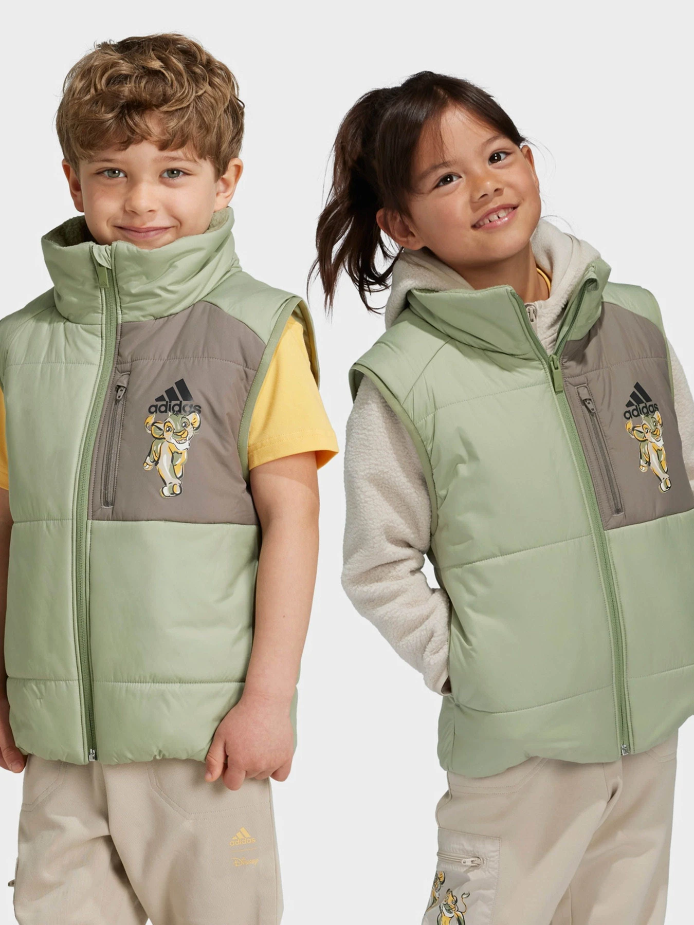 Куртки и дубленки Adidas DISNEY LION KING SPORTSWEAR модель IV9641 Куртки и дубленки Adidas DISNEY LION KING SPORTSWEAR модель IV9641 Фото