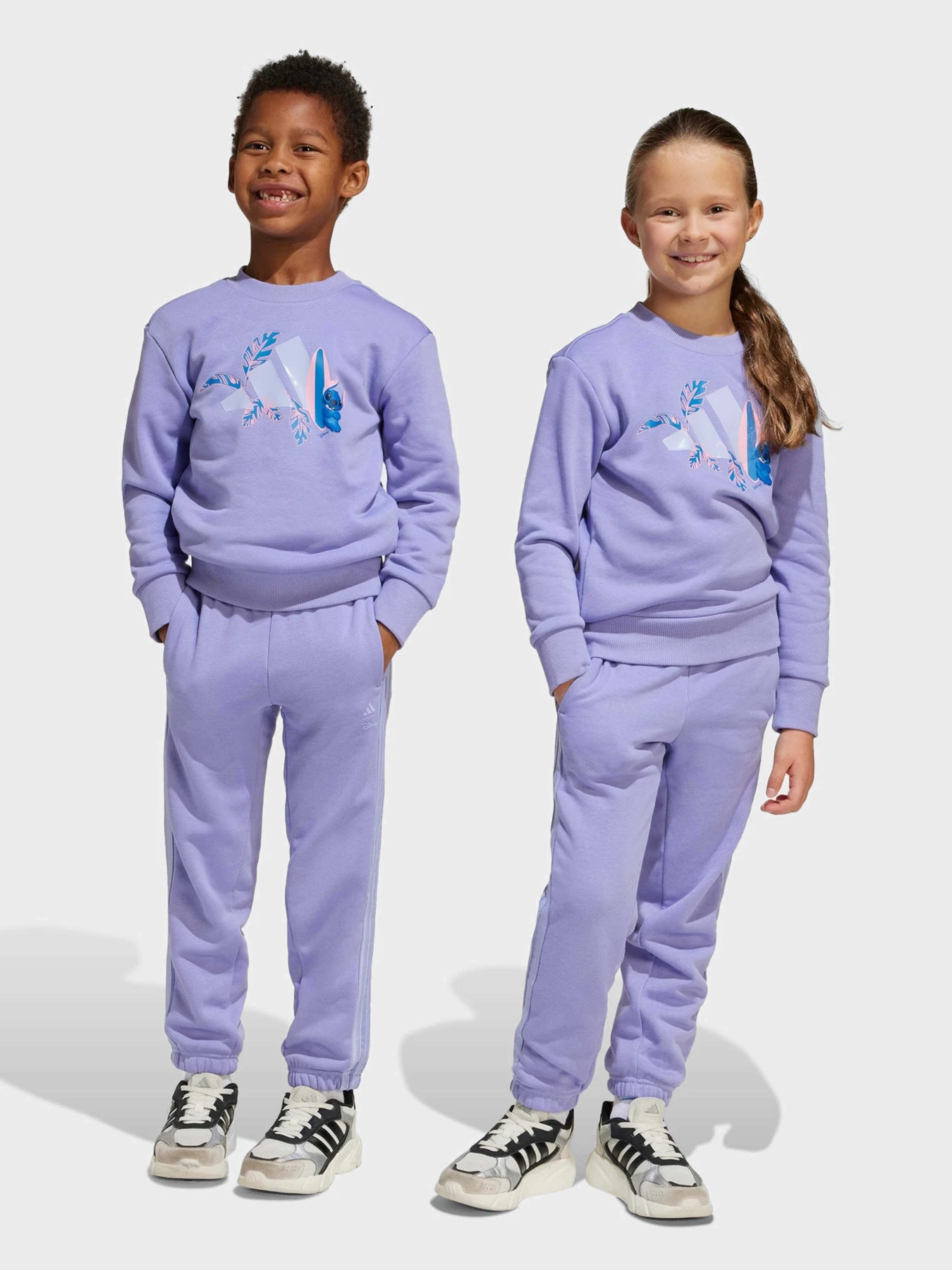 Костюмы Adidas X DISNEY LILO AND STITCH модель JD4561 Костюмы Adidas X DISNEY LILO AND STITCH модель JD4561 Фото