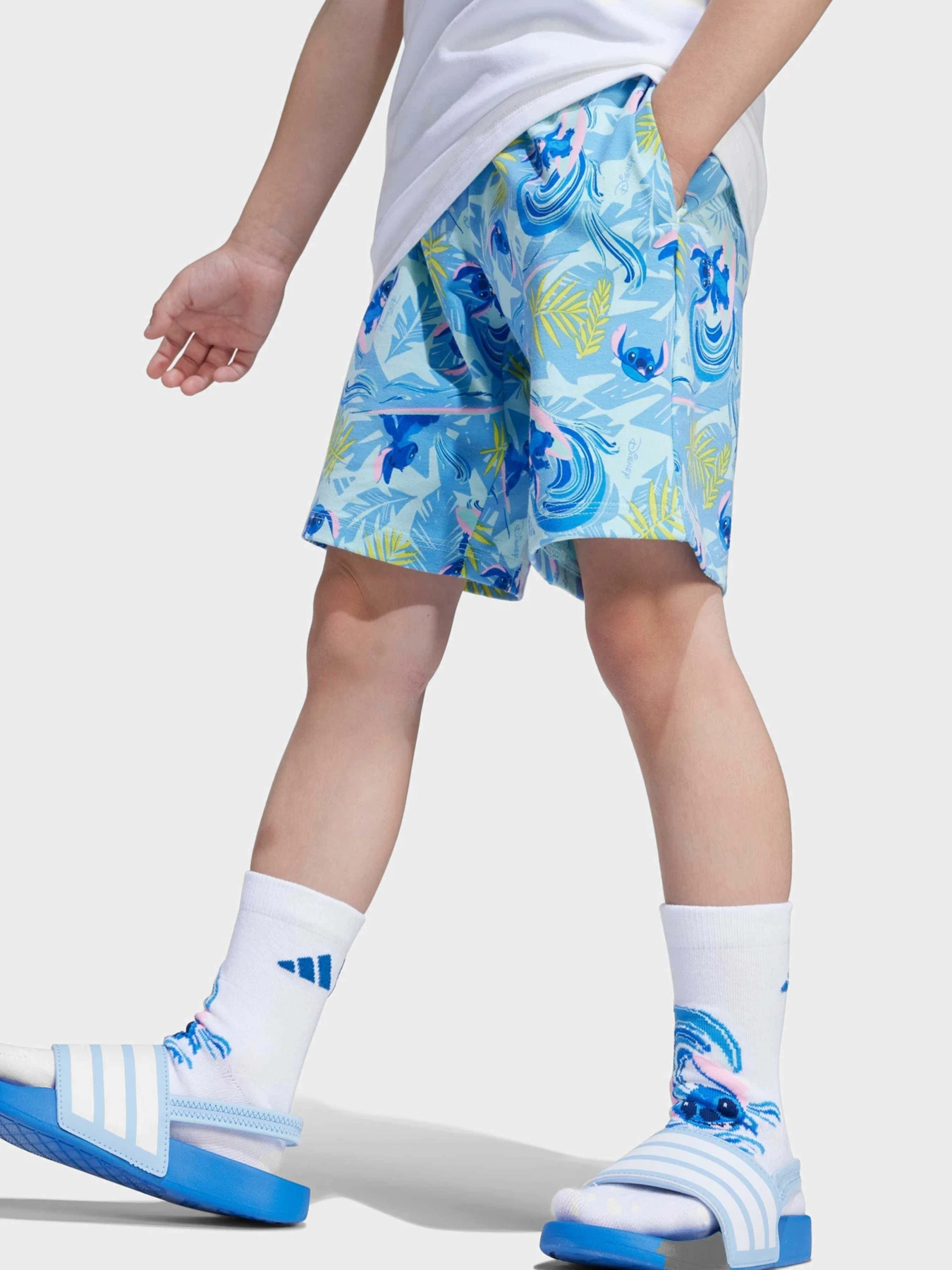 Костюмы Adidas X DISNEY LILO & STITCH модель JF3659 Костюмы Adidas X DISNEY LILO & STITCH модель JF3659 Фото