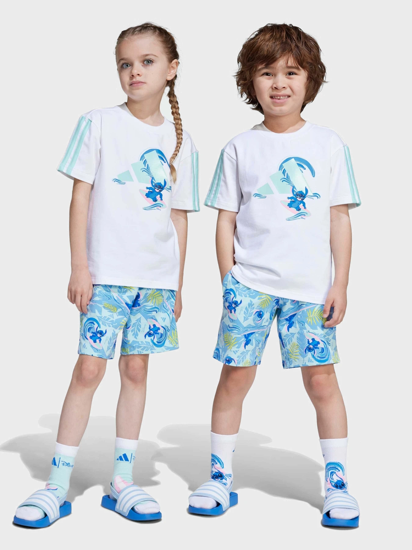 Костюмы Adidas X DISNEY LILO & STITCH модель JF3659 Костюмы Adidas X DISNEY LILO & STITCH модель JF3659 Фото