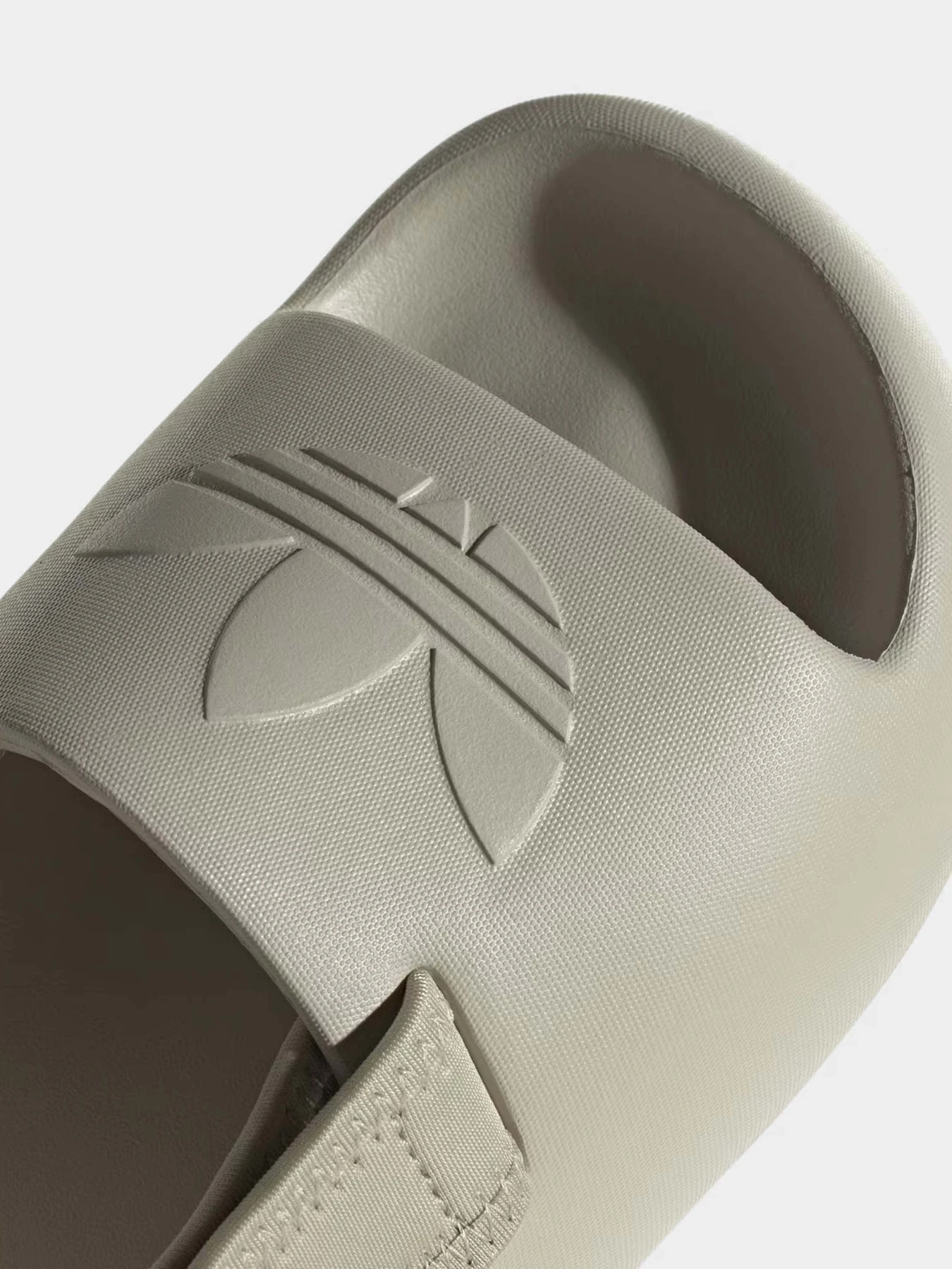 Сандалії Adidas ADIFOM ADILETTE модель IG8429 Сандалії Adidas ADIFOM ADILETTE модель IG8429 Фото