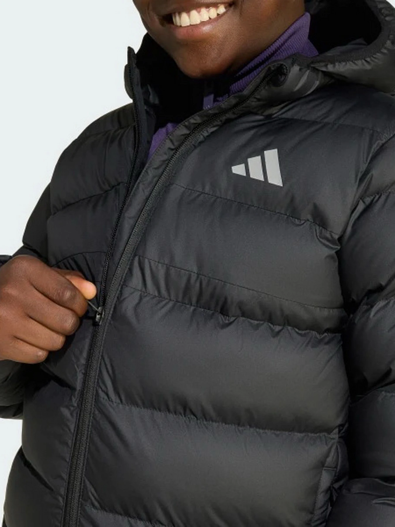 Куртки и дубленки Adidas модель JL7430 Куртки и дубленки Adidas модель JL7430 Фото