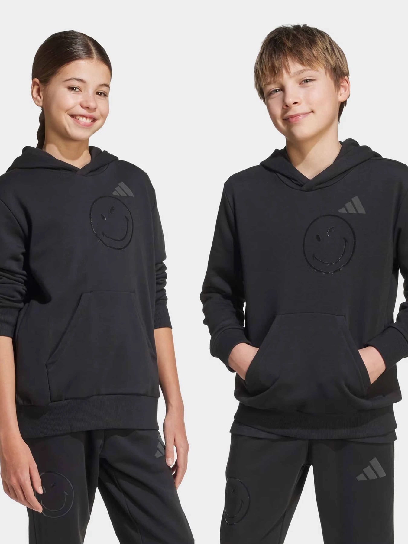 Худи и свитшоты Adidas X SMILEYWORLD модель JN2161 Худи и свитшоты Adidas X SMILEYWORLD модель JN2161 Фото