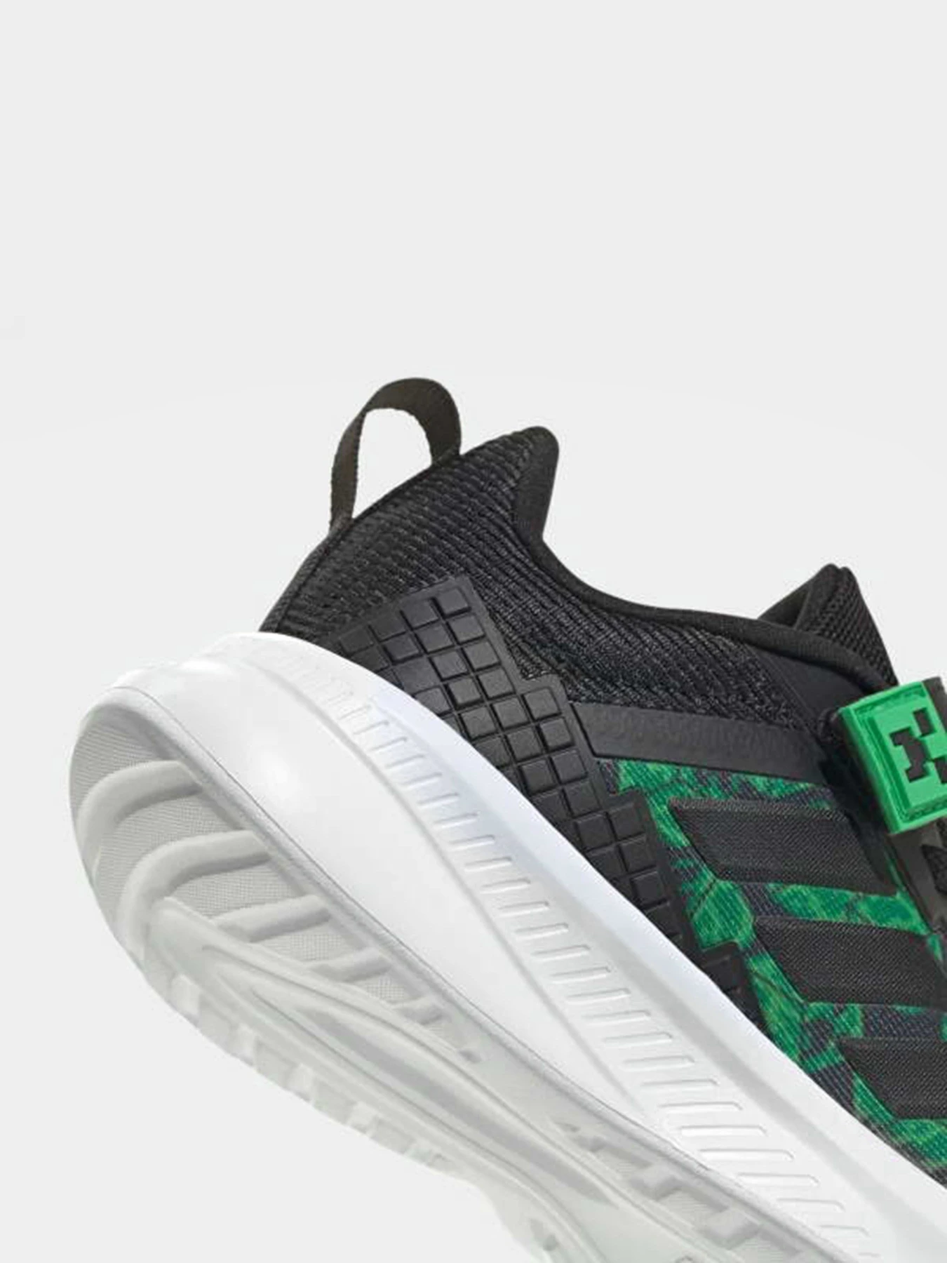 Кросівки Adidas "ADIDAS MINECRAFT FORTARUN 4.0 модель JR1943 Кросівки Adidas "ADIDAS MINECRAFT FORTARUN 4.0 модель JR1943 Фото