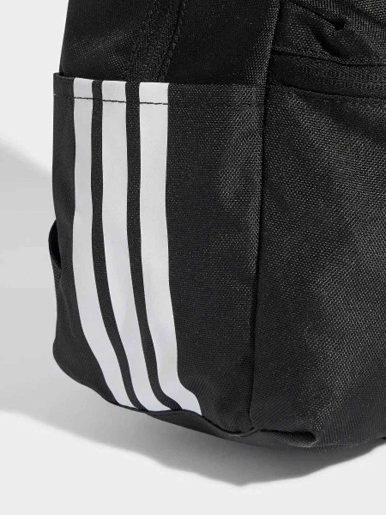 Рюкзаки Adidas LOGO 11,5L модель JD1303 Фото