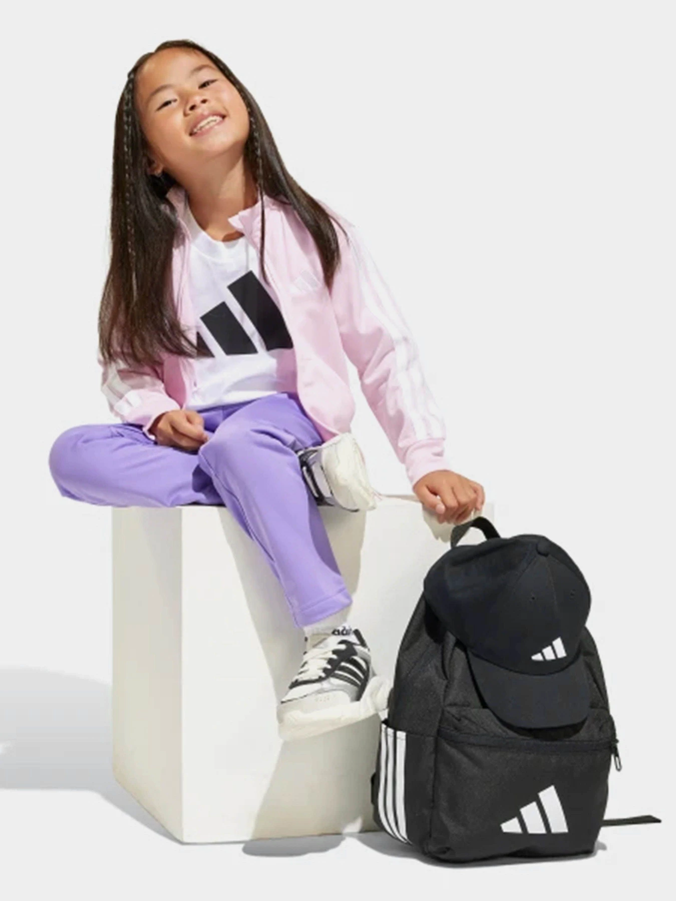 Рюкзаки Adidas LOGO 11,5L модель JD1303 Фото