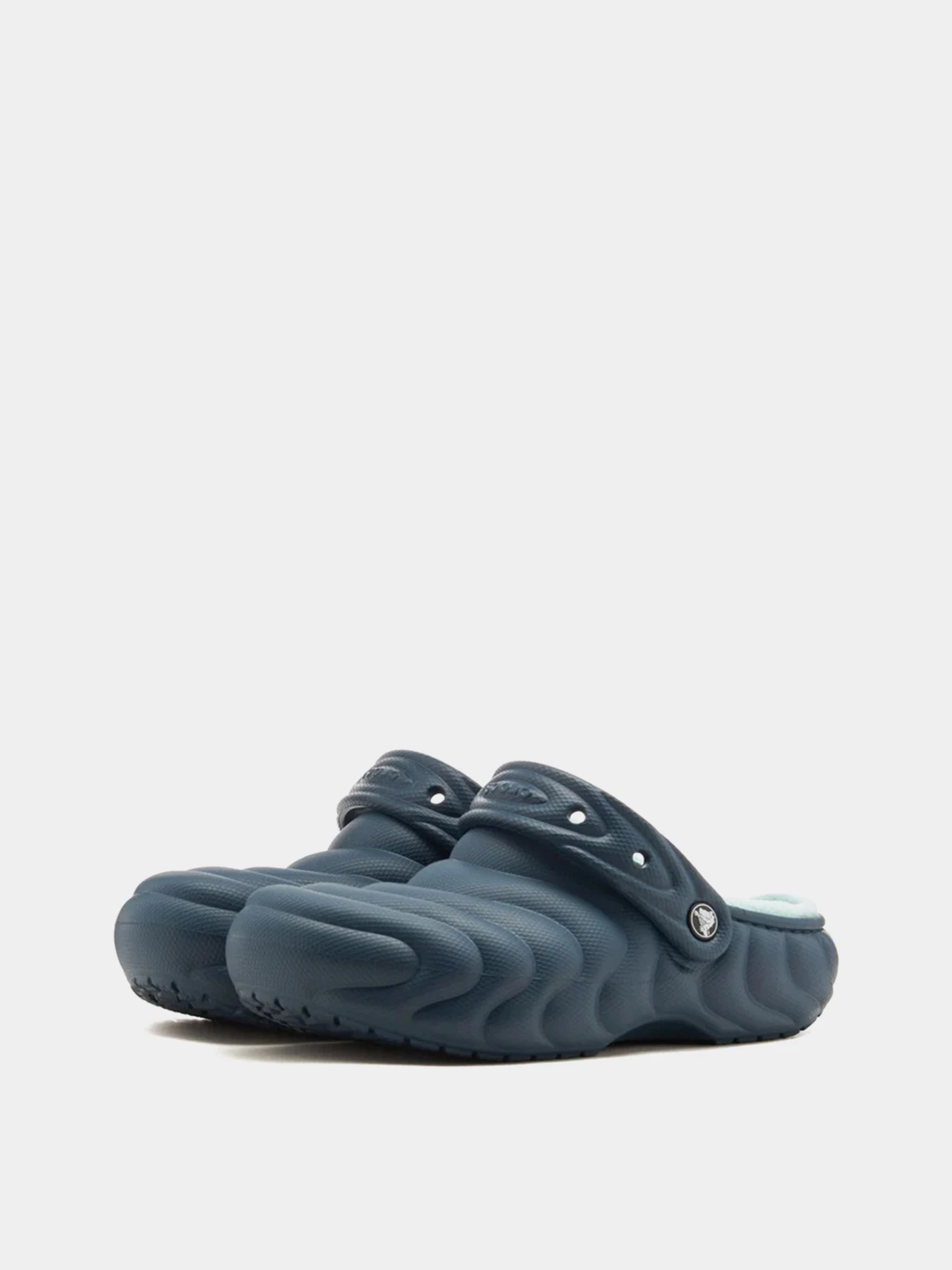 Шльопанці Crocs CLASSIC LINED OVERPUFF CLOG NT модель 210059-48I Фото
