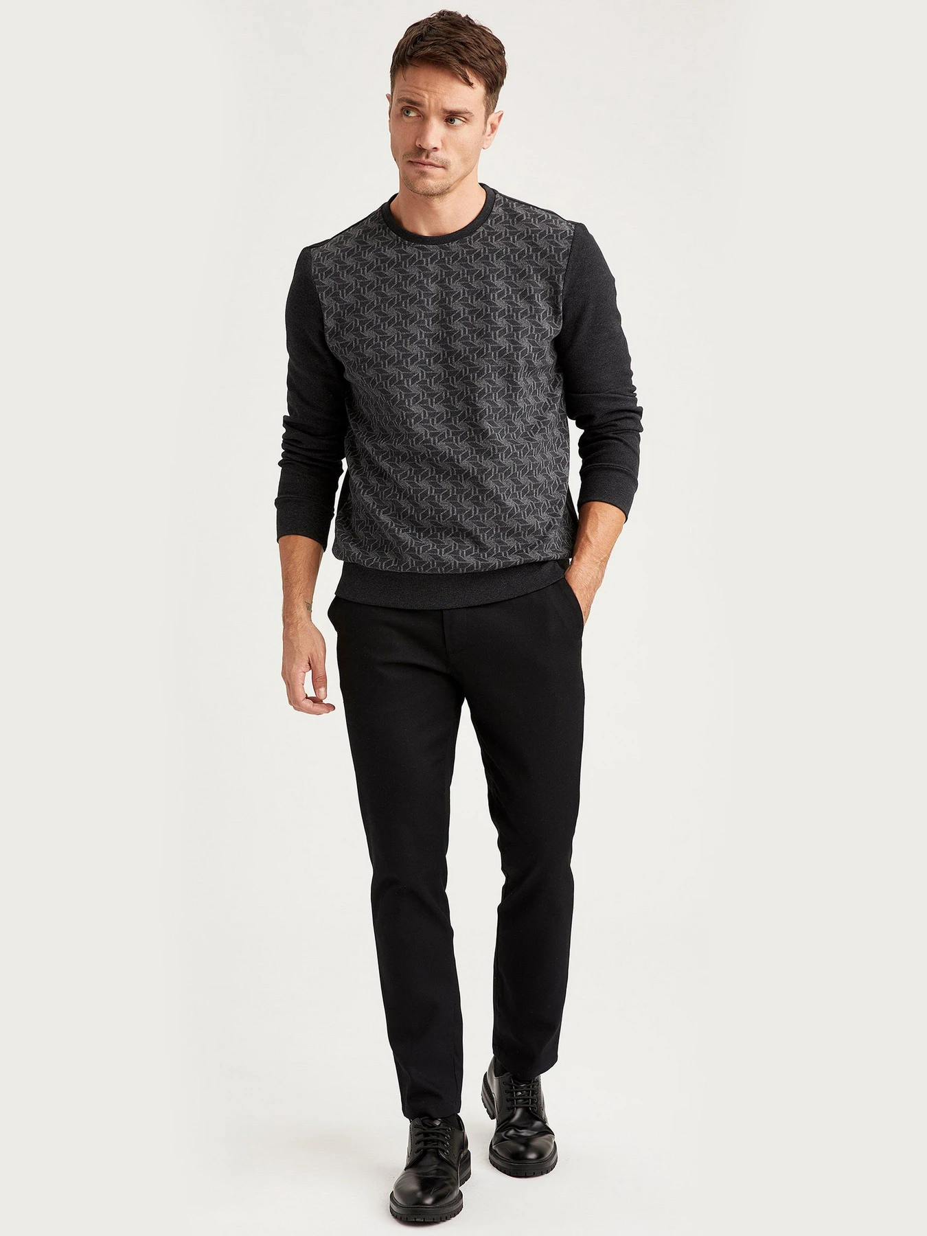 Худи и свитшоты DeFacto модель T2164AZ-AR102 Худи и свитшоты DeFacto модель T2164AZ-AR102 Фото