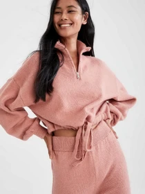 Светри та кардигани DeFacto Relax Fit V Neck модель V1794AZ-BR74 Фото