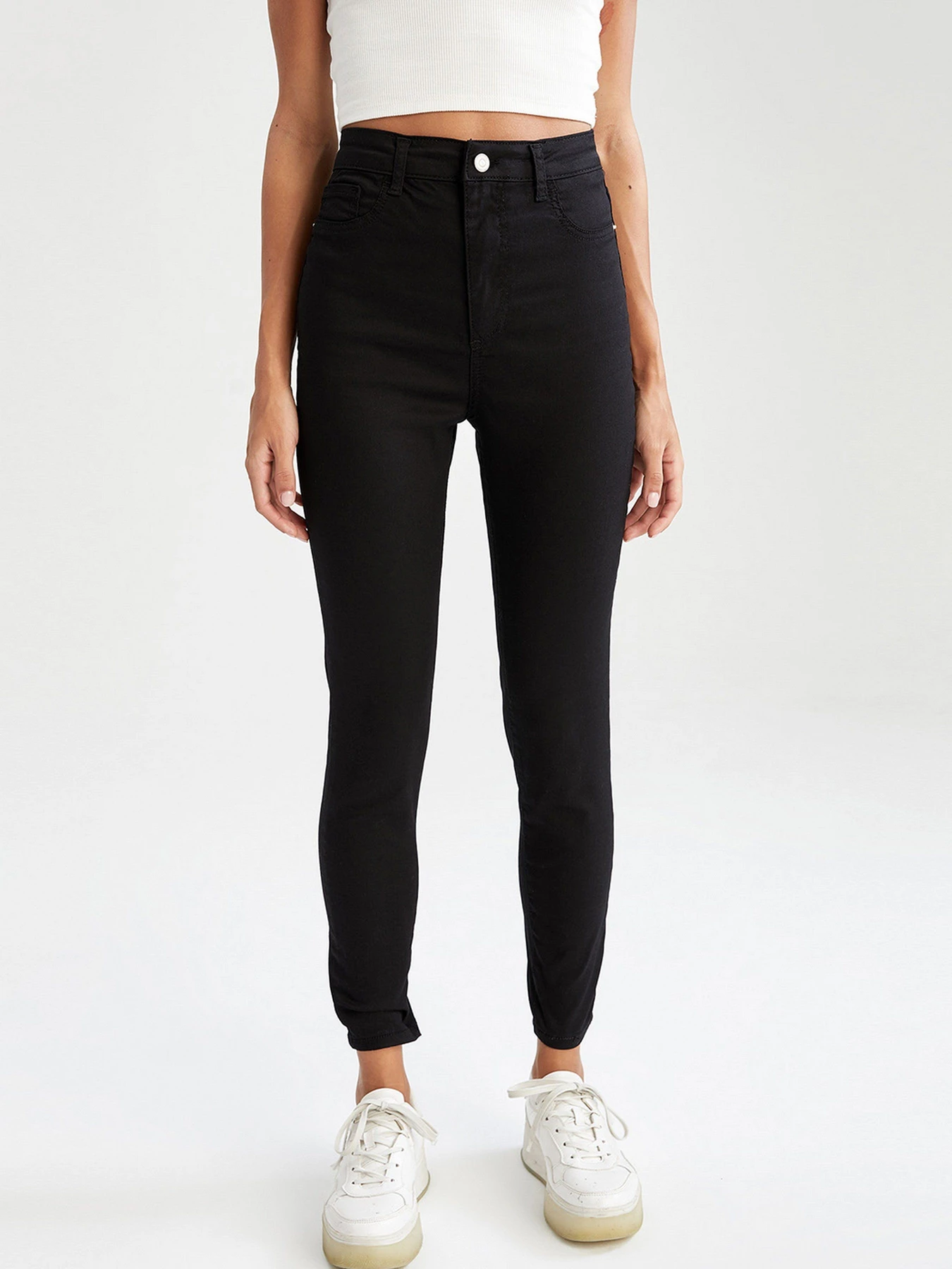Джинсы DeFacto Skinny модель W3778AZ-BK27 Фото