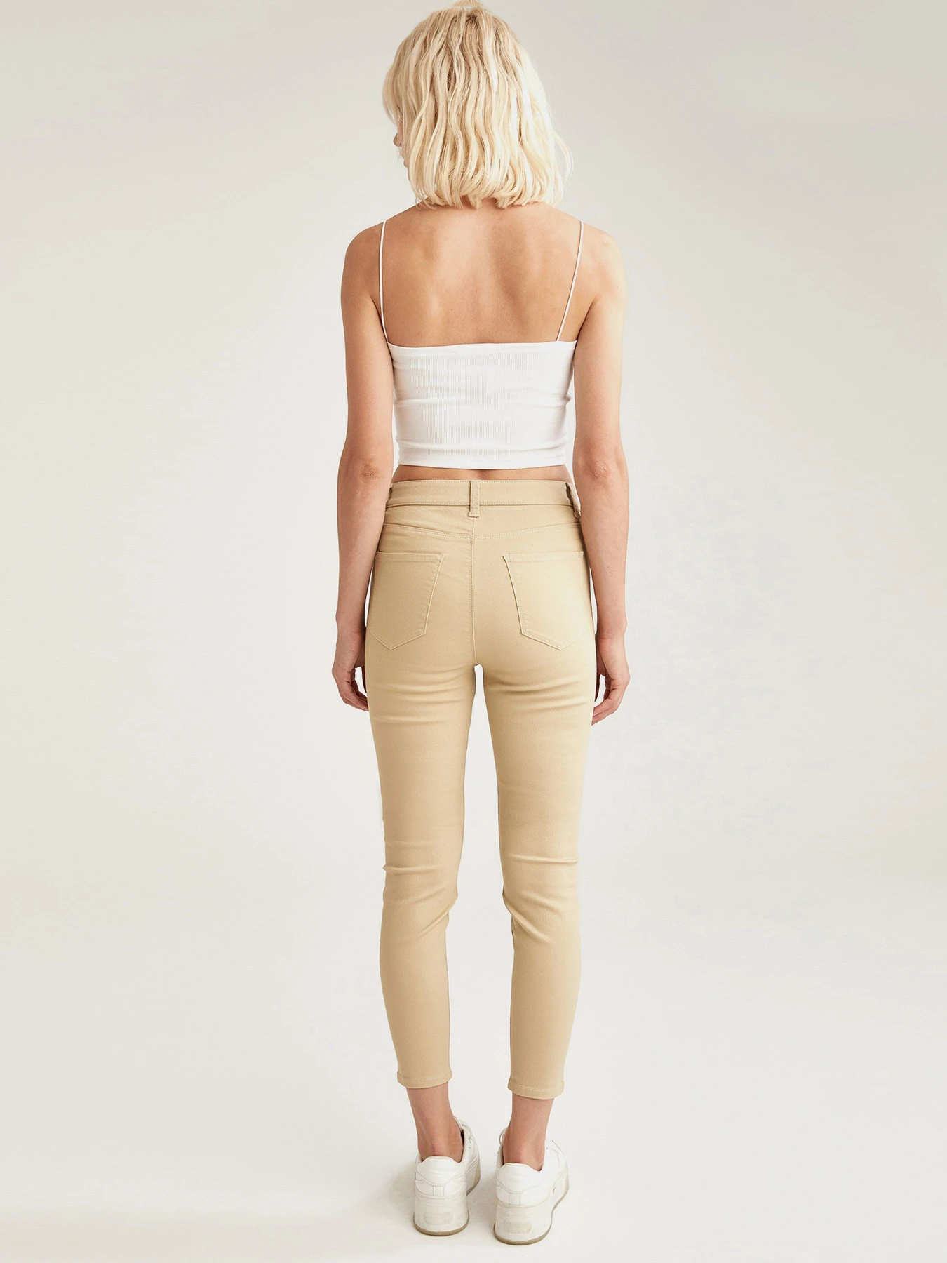 Джинсы DeFacto Super Skinny модель S5838AZ-BG203 Джинсы DeFacto Super Skinny модель S5838AZ-BG203 Фото