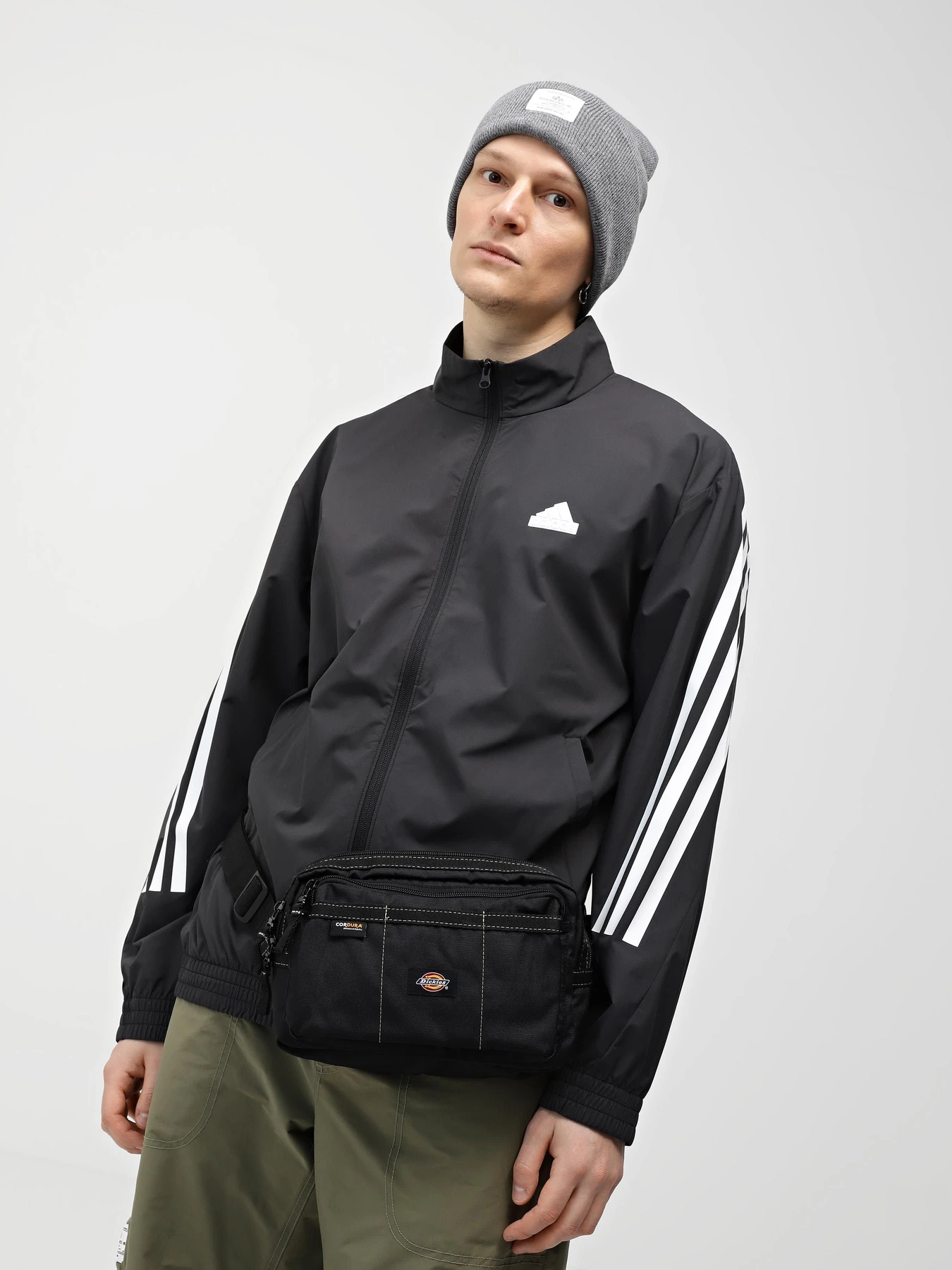 Сумки Dickies Ashville модель DK0A4Y1VBLK1 Сумки Dickies Ashville модель DK0A4Y1VBLK1 Фото