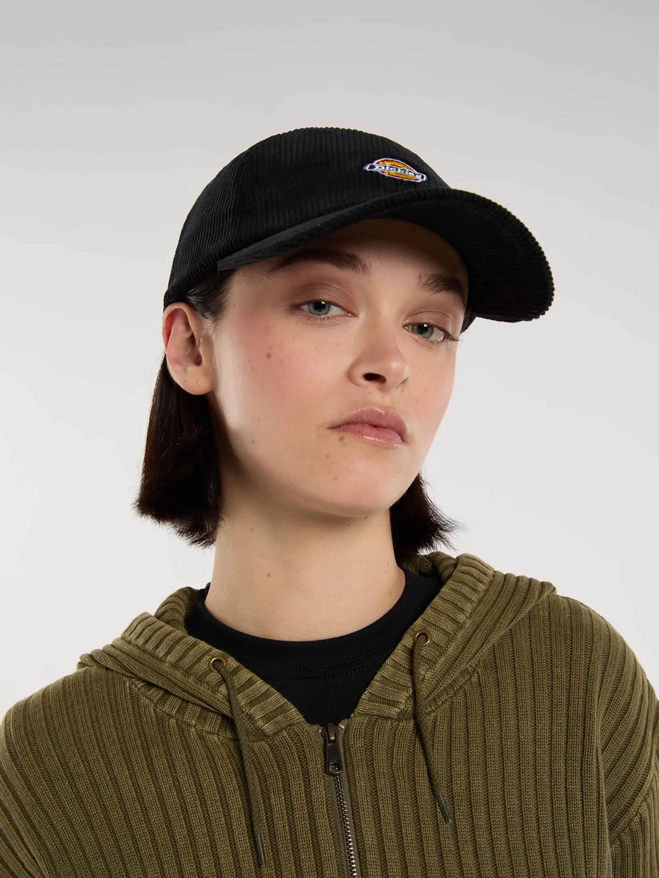 Шапки та кепки Dickies Hardwick Corduroy модель DK0A4ZAYBLK1 Шапки та кепки Dickies Hardwick Corduroy модель DK0A4ZAYBLK1 Фото