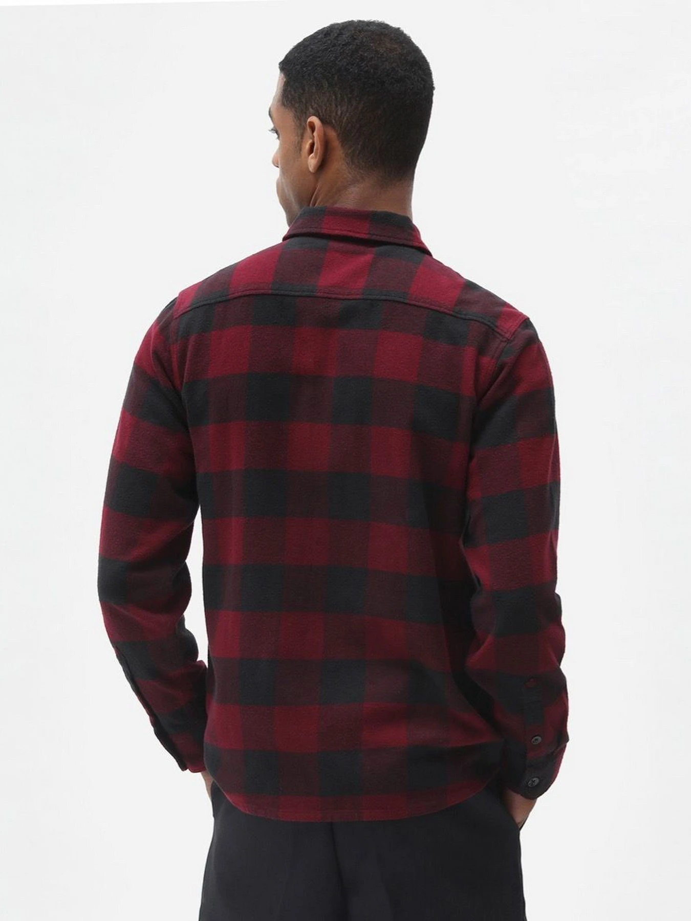 Рубашки Dickies New Sacramento модель DK0A4XDZMR01 Рубашки Dickies New Sacramento модель DK0A4XDZMR01 Фото