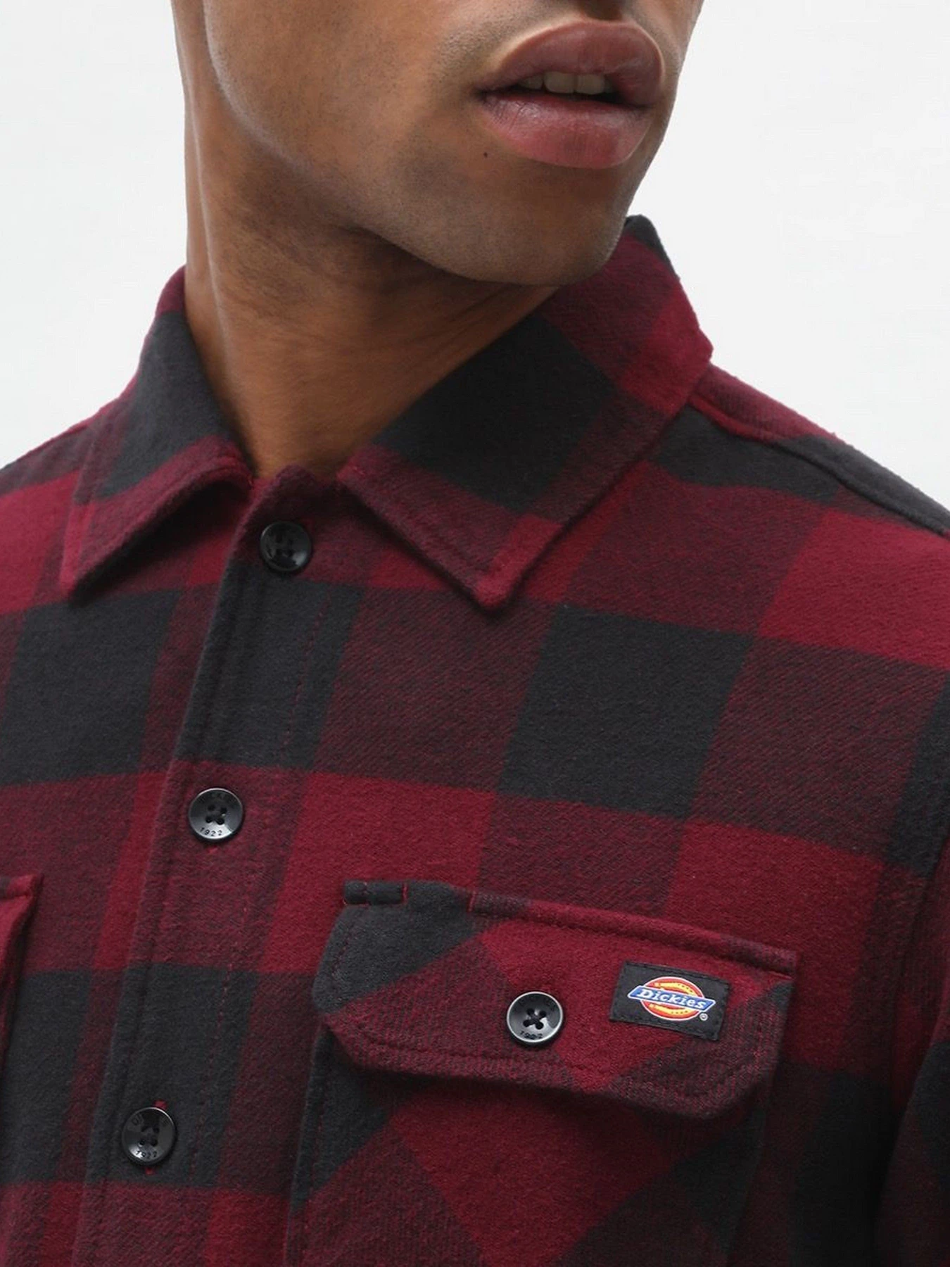 Рубашки Dickies New Sacramento модель DK0A4XDZMR01 Рубашки Dickies New Sacramento модель DK0A4XDZMR01 Фото