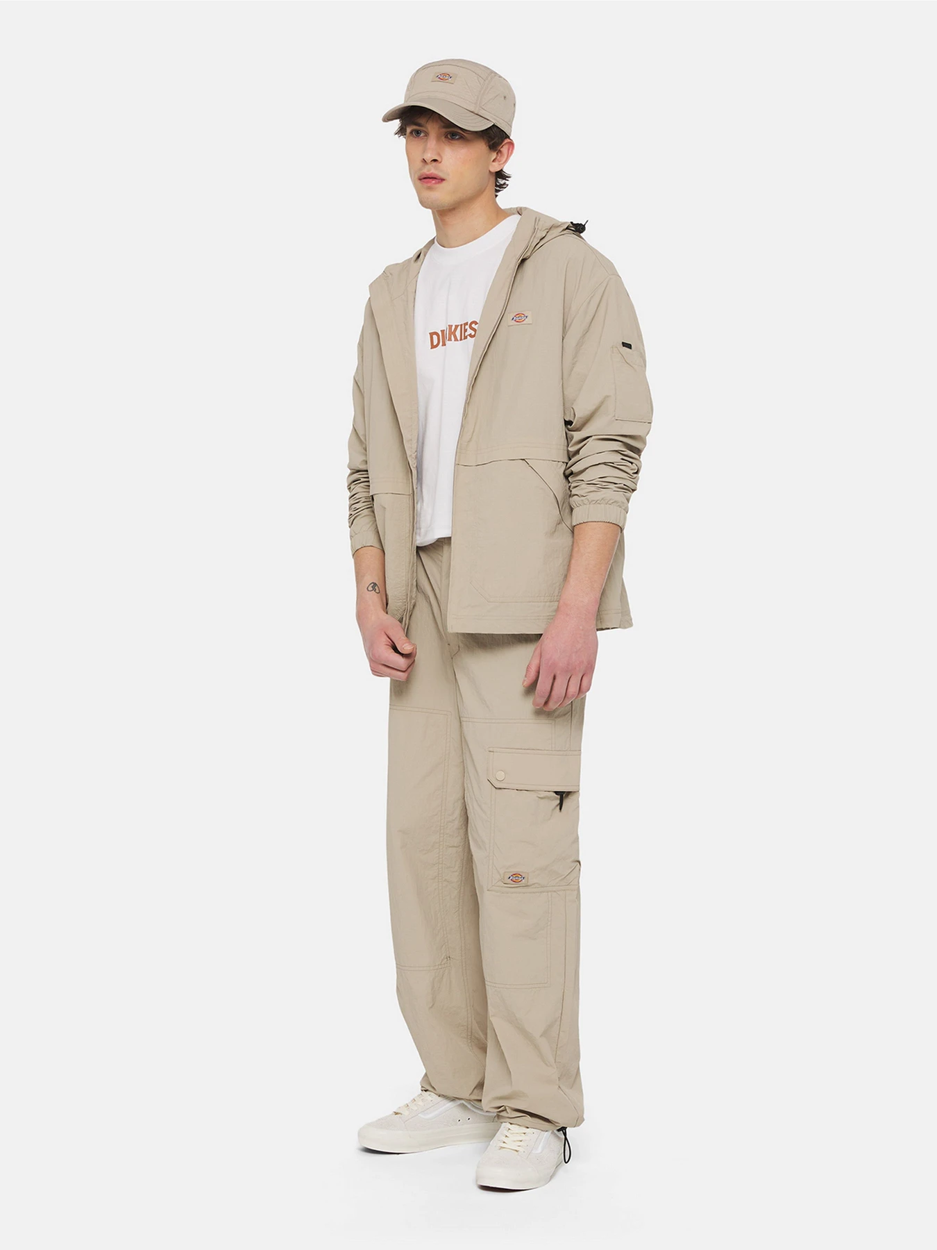 Футболки і поло Dickies Patrick Springs Ss модель DK0A4YR7WHX1 Футболки і поло Dickies Patrick Springs Ss модель DK0A4YR7WHX1 Фото