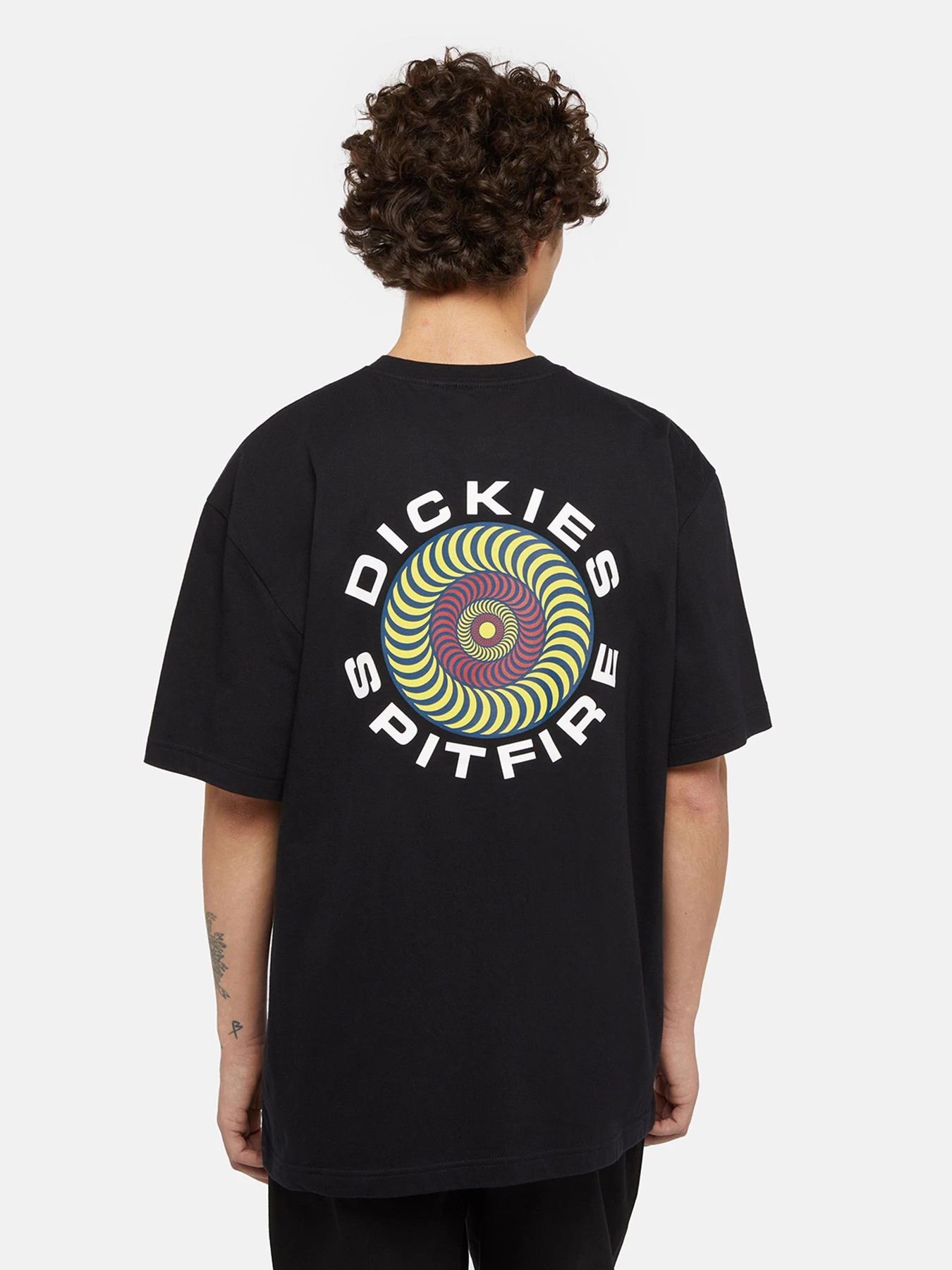 Футболки і поло Dickies x Spitfire модель DK0A865TBLK1 Футболки і поло Dickies x Spitfire модель DK0A865TBLK1 Фото
